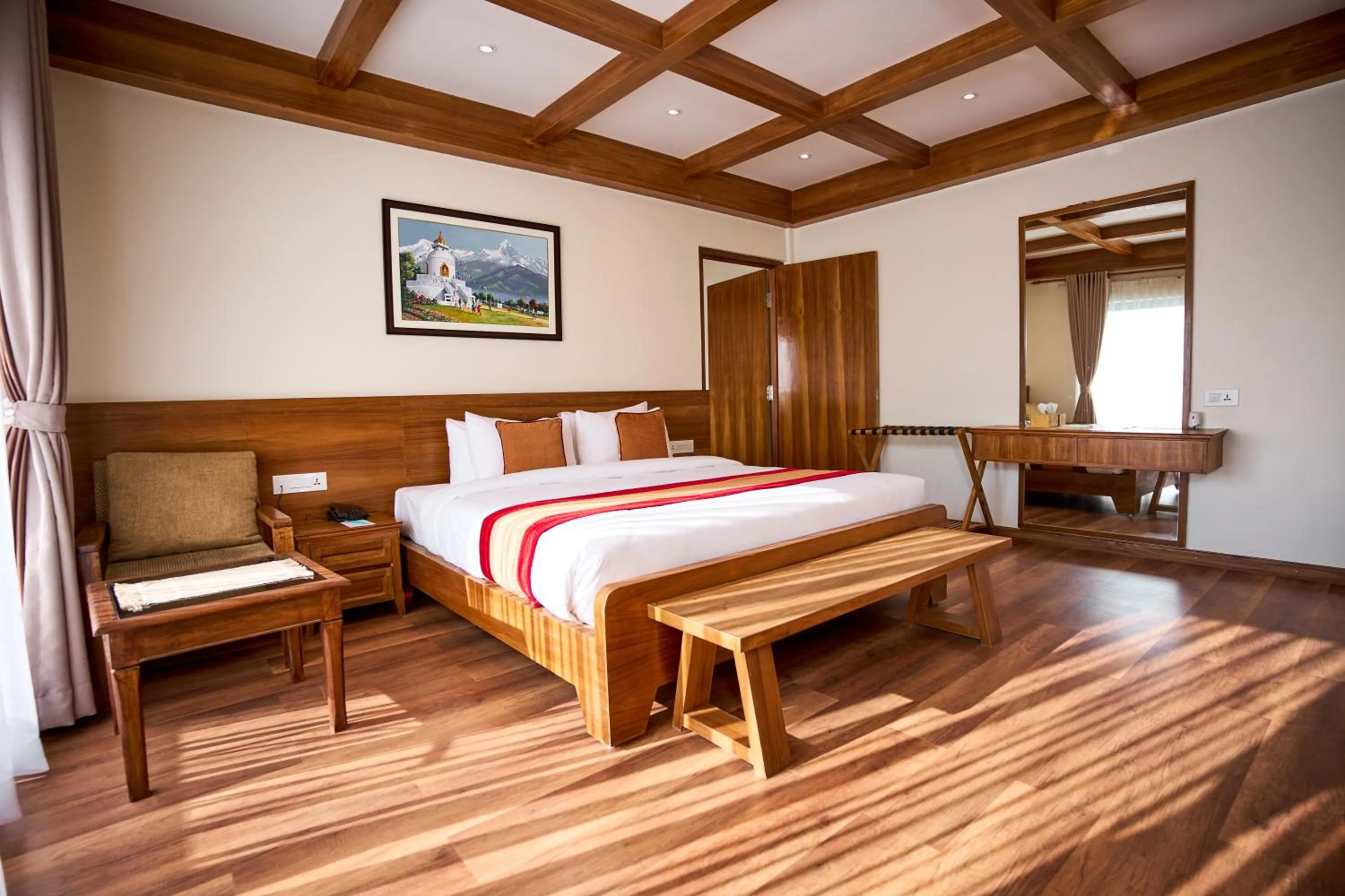 Bathroom, Bed in Hotel Crown Himalayas