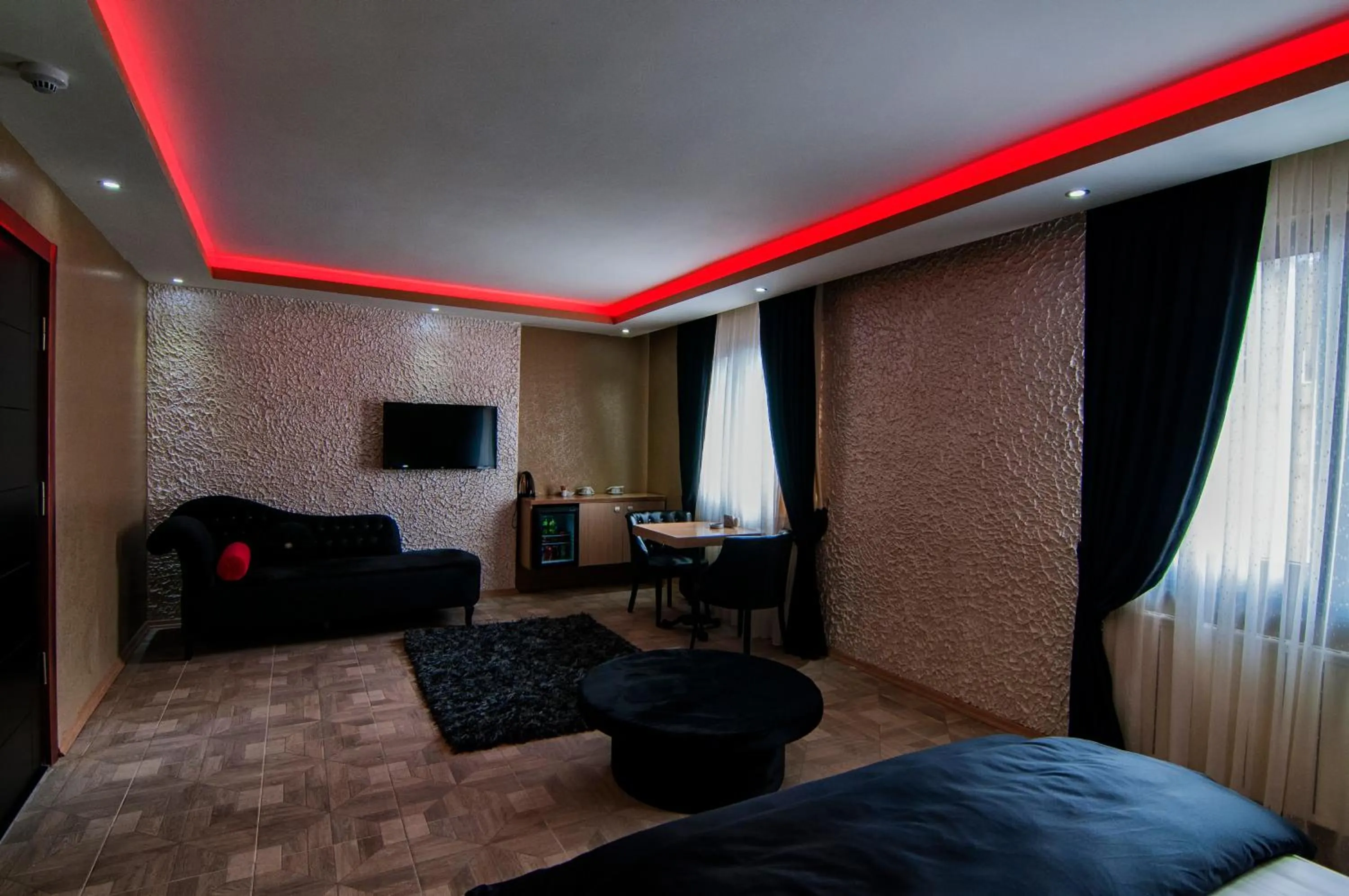 Living room, Bed in Ag Şişli Hotel