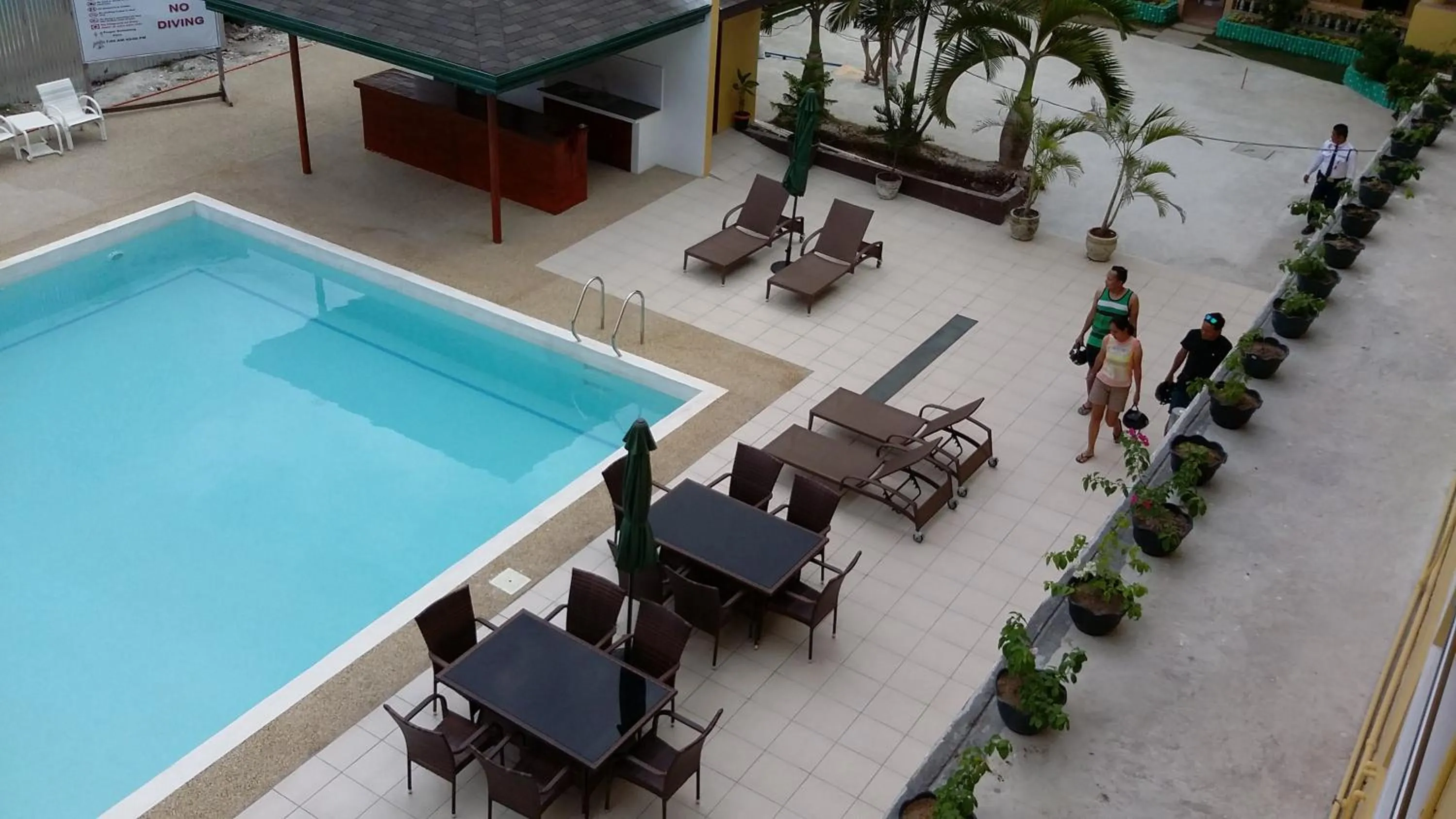 Cherrys @ Home Too Inland Resort