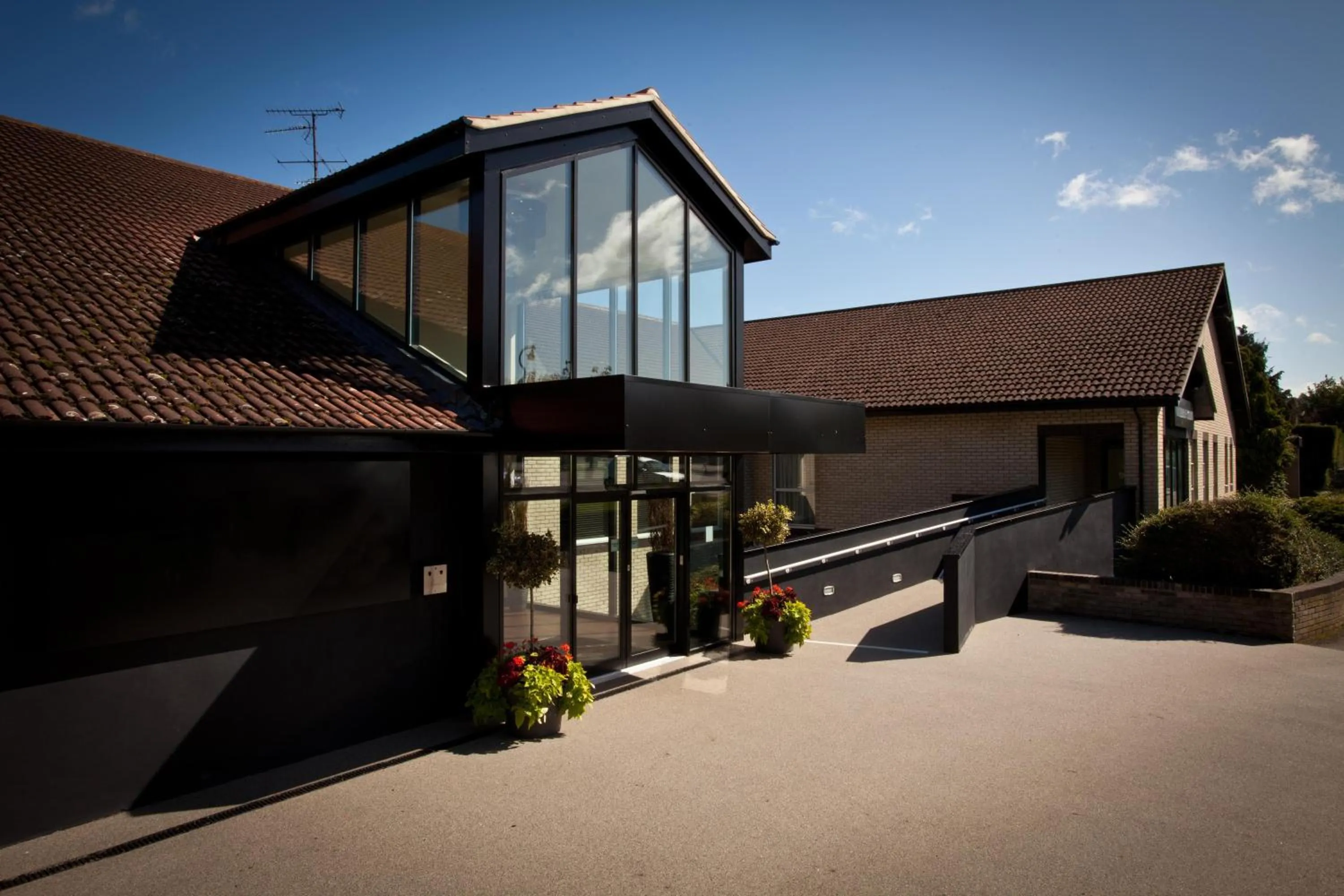 Property building in Gloucester Robinswood Hotel, BW Signature Collection