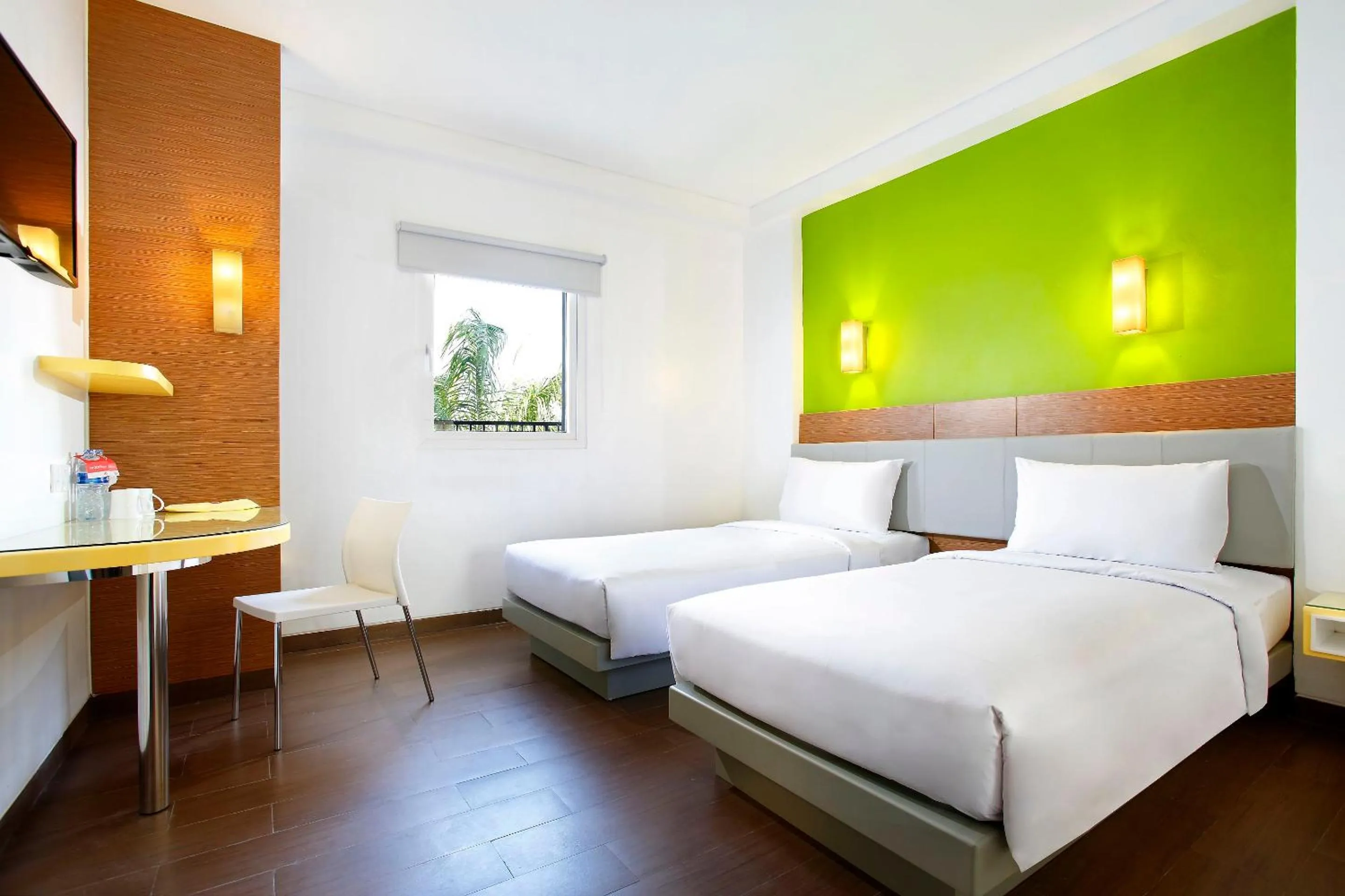 Bedroom, Bed in Amaris Hotel Dewi Sri - Bali