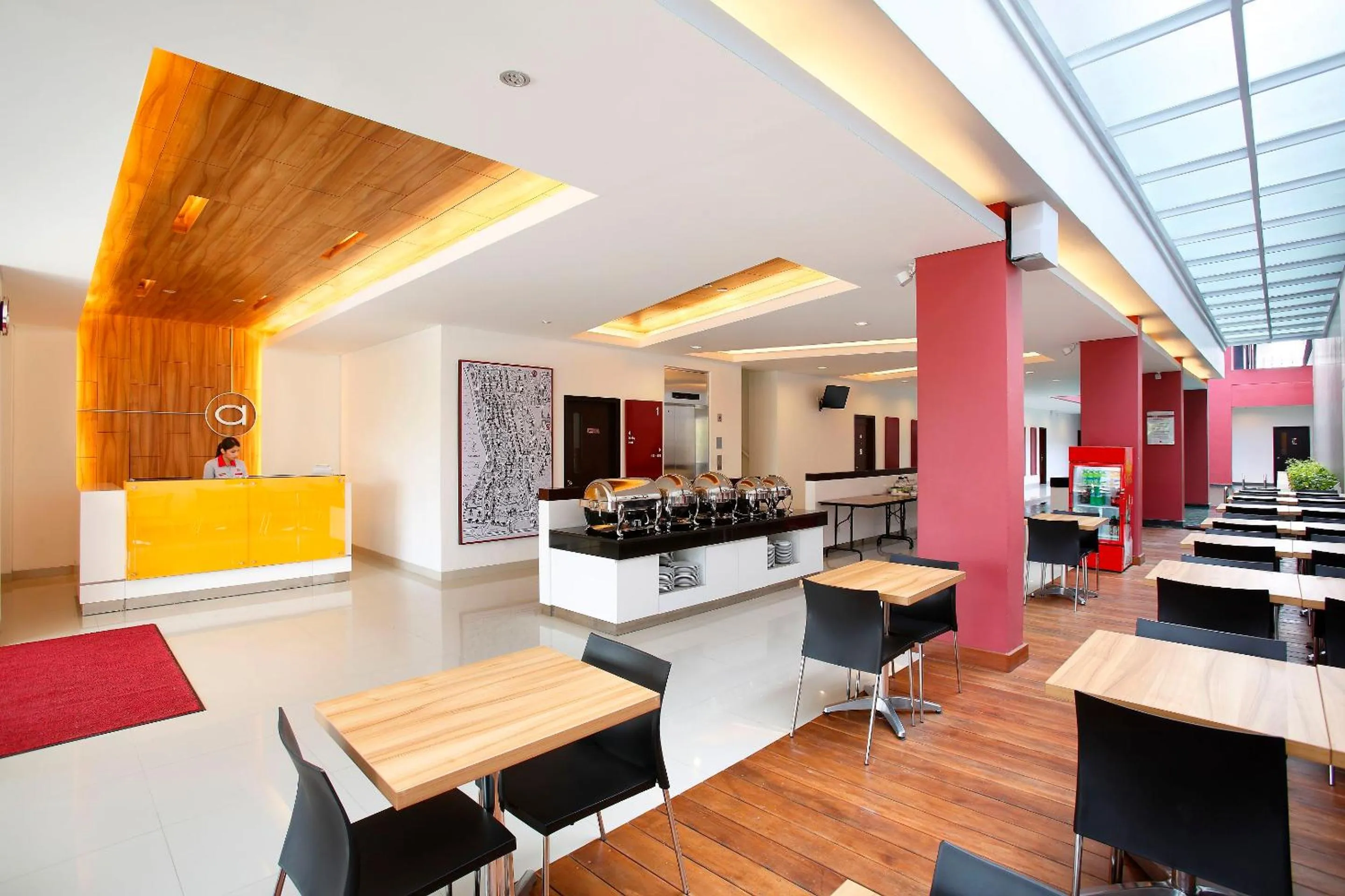 Lobby or reception in Amaris Hotel Dewi Sri - Bali