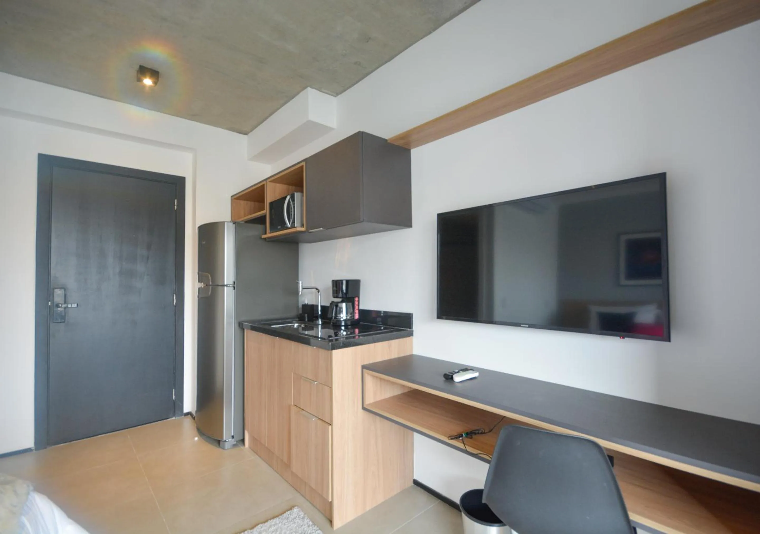 Kitchen or kitchenette in 360 VN Ueno by Housi