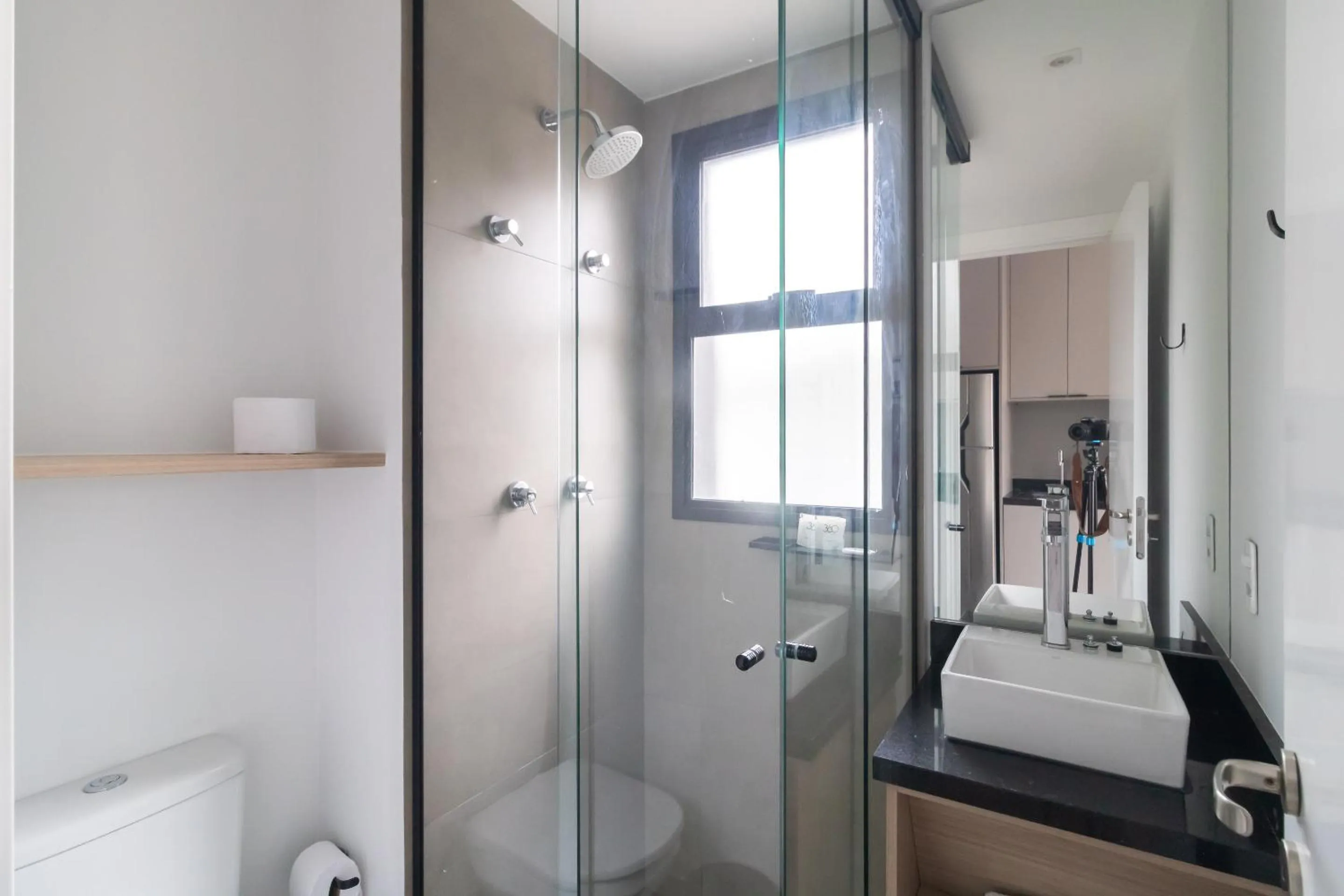 Bathroom in 360 VN Ueno by Housi