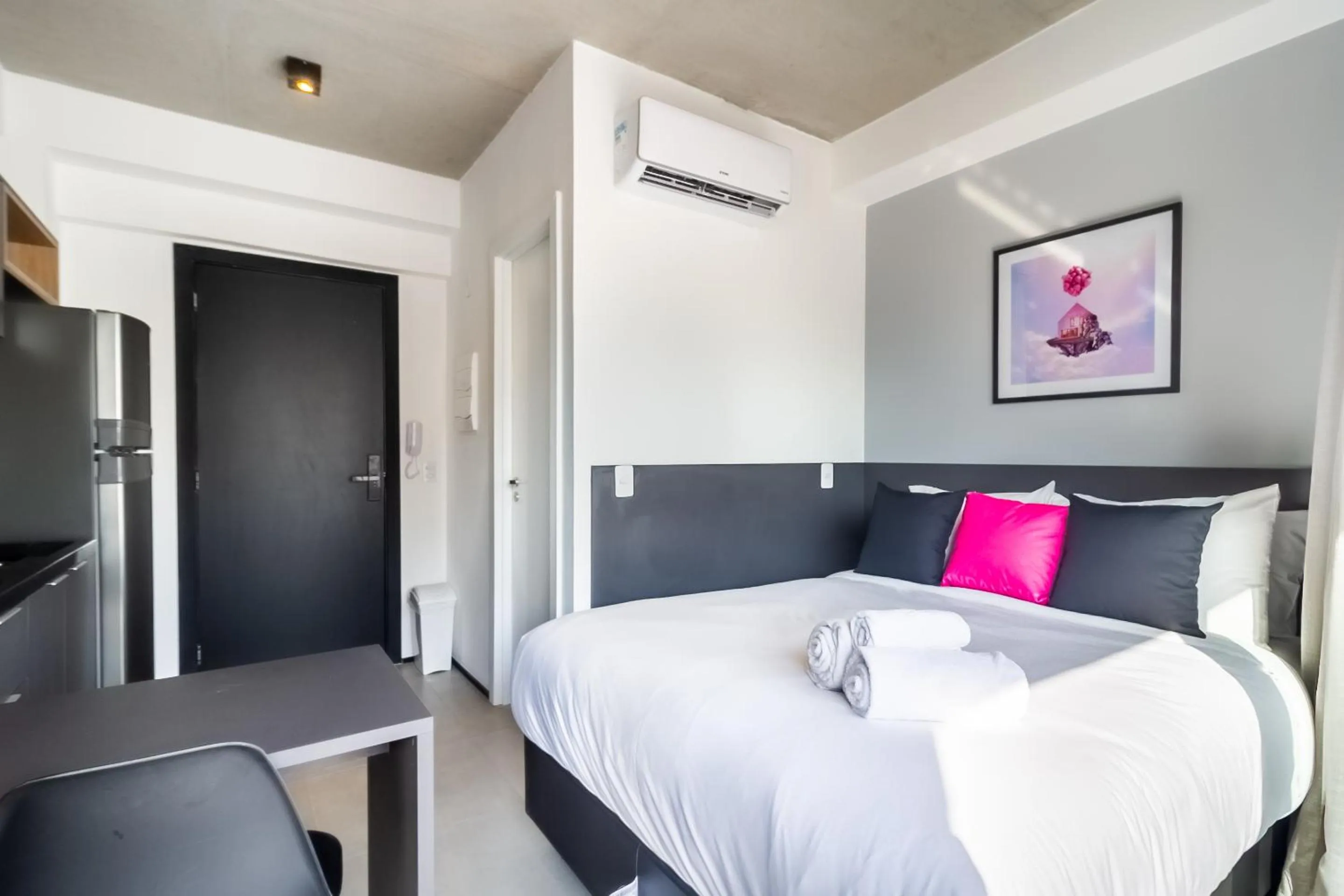 Bedroom, Bed in 360 VN Ueno by Housi