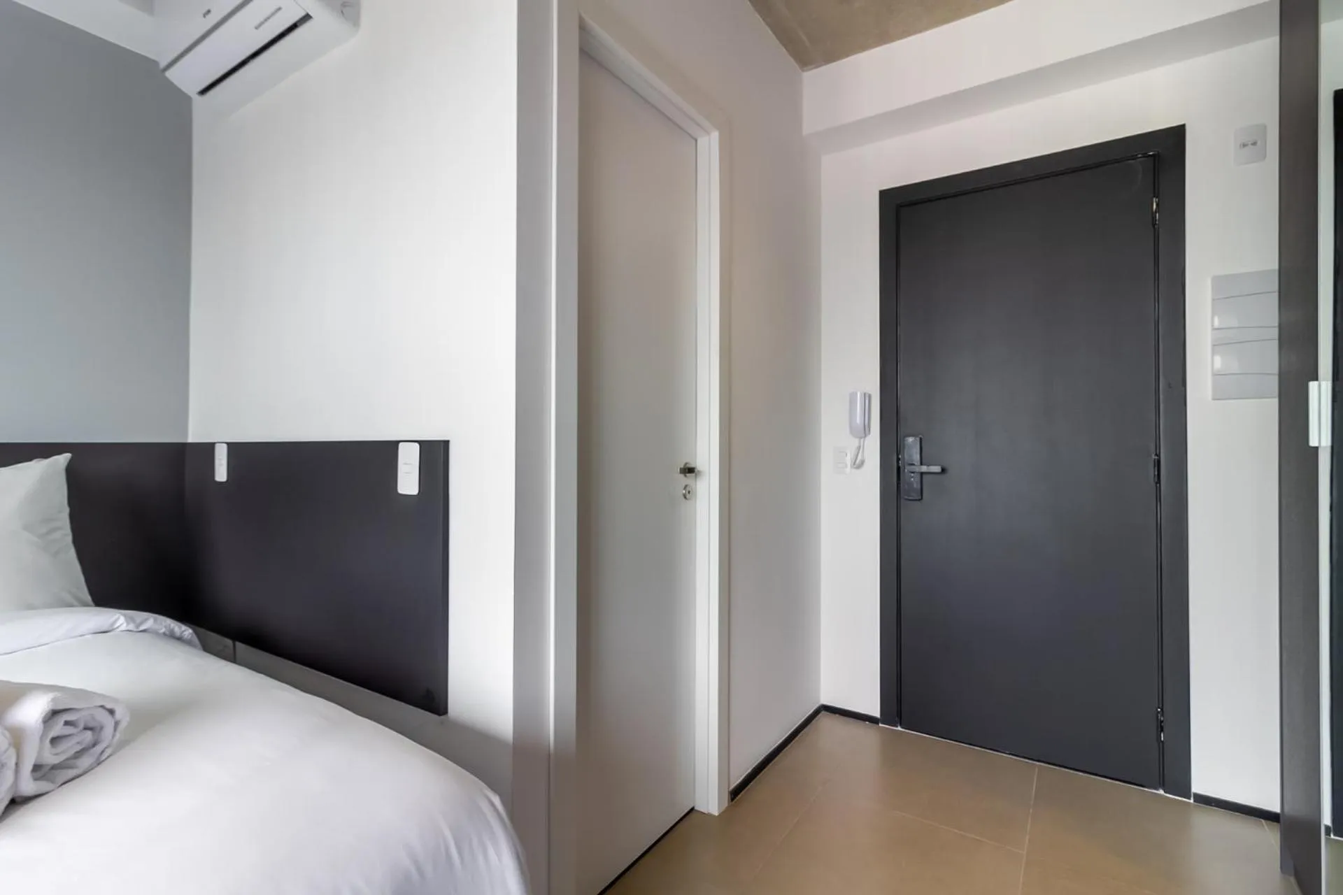 Bedroom, Bed in 360 VN Ueno by Housi