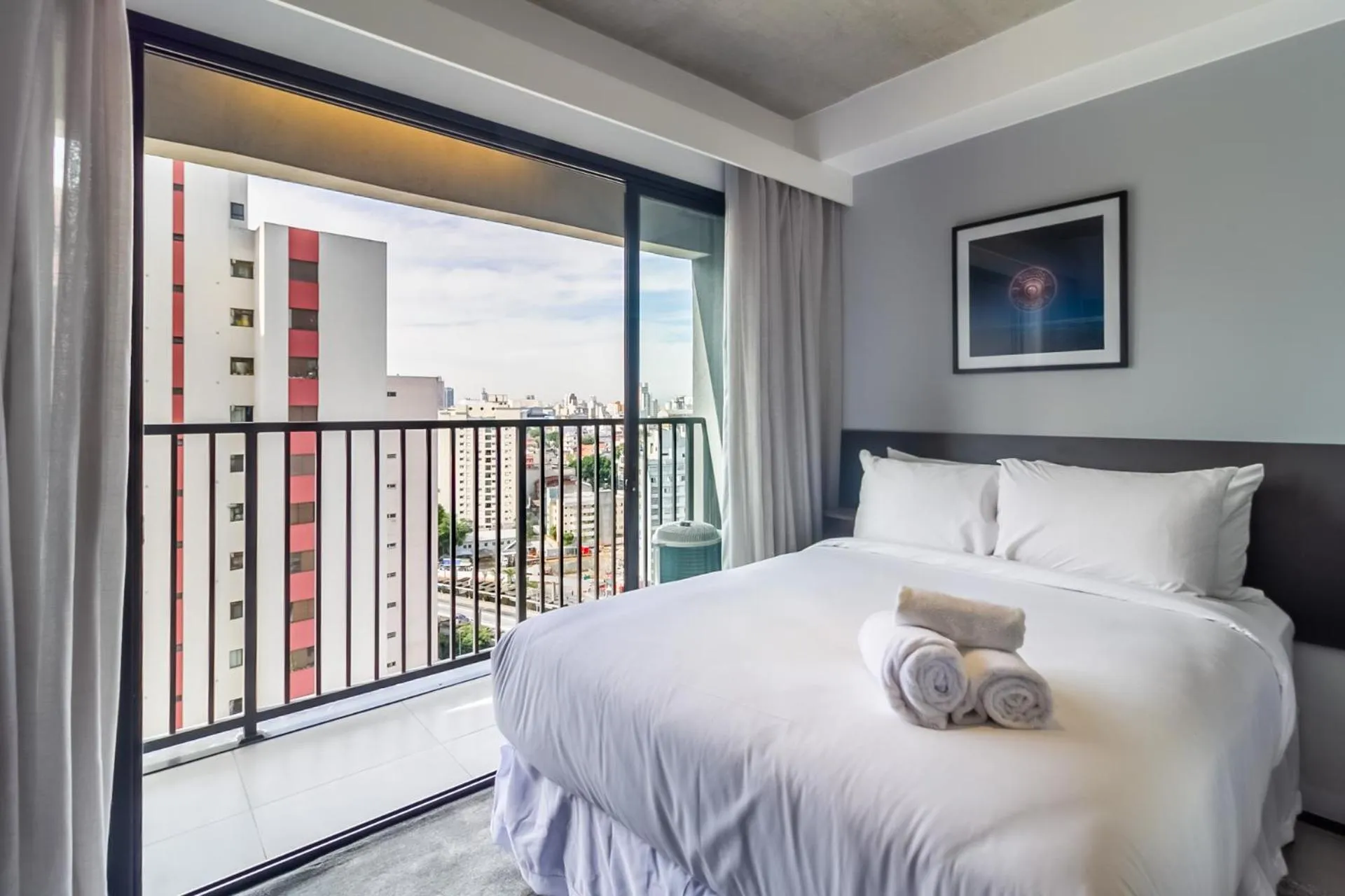 Bed in 360 VN Ueno by Housi