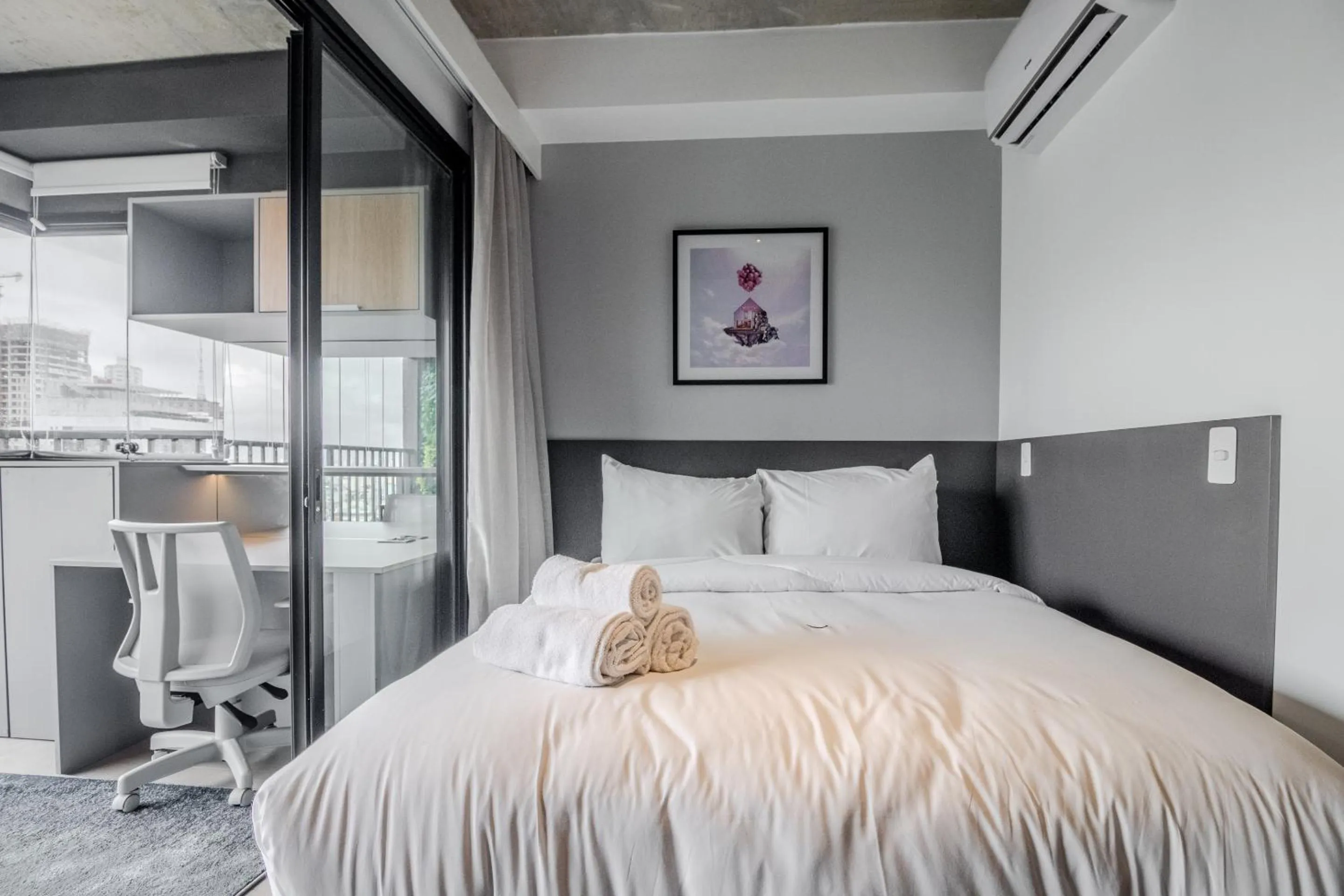 Bed in 360 VN Ueno by Housi