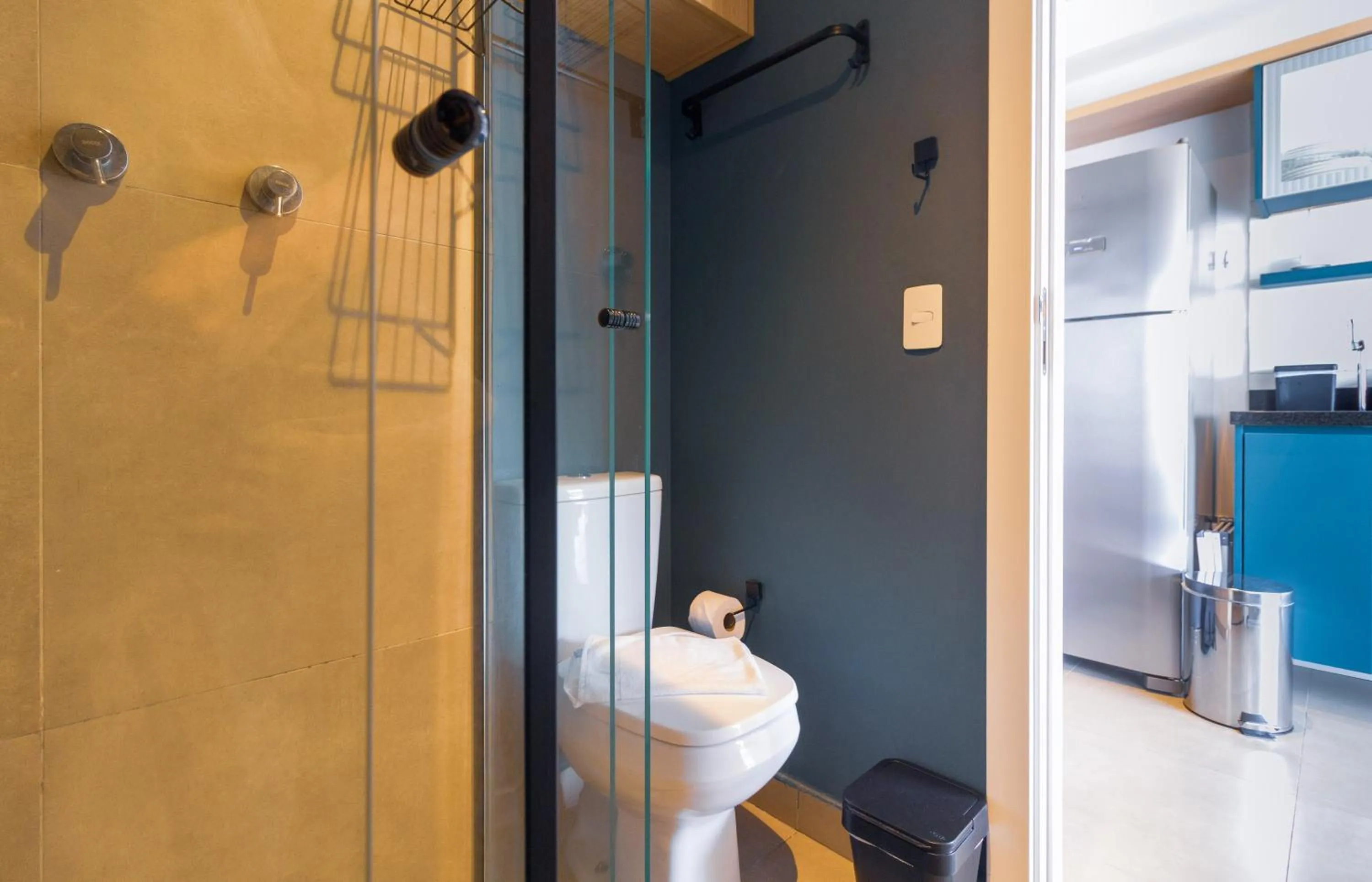 Bathroom in 360 VN Ueno by Housi