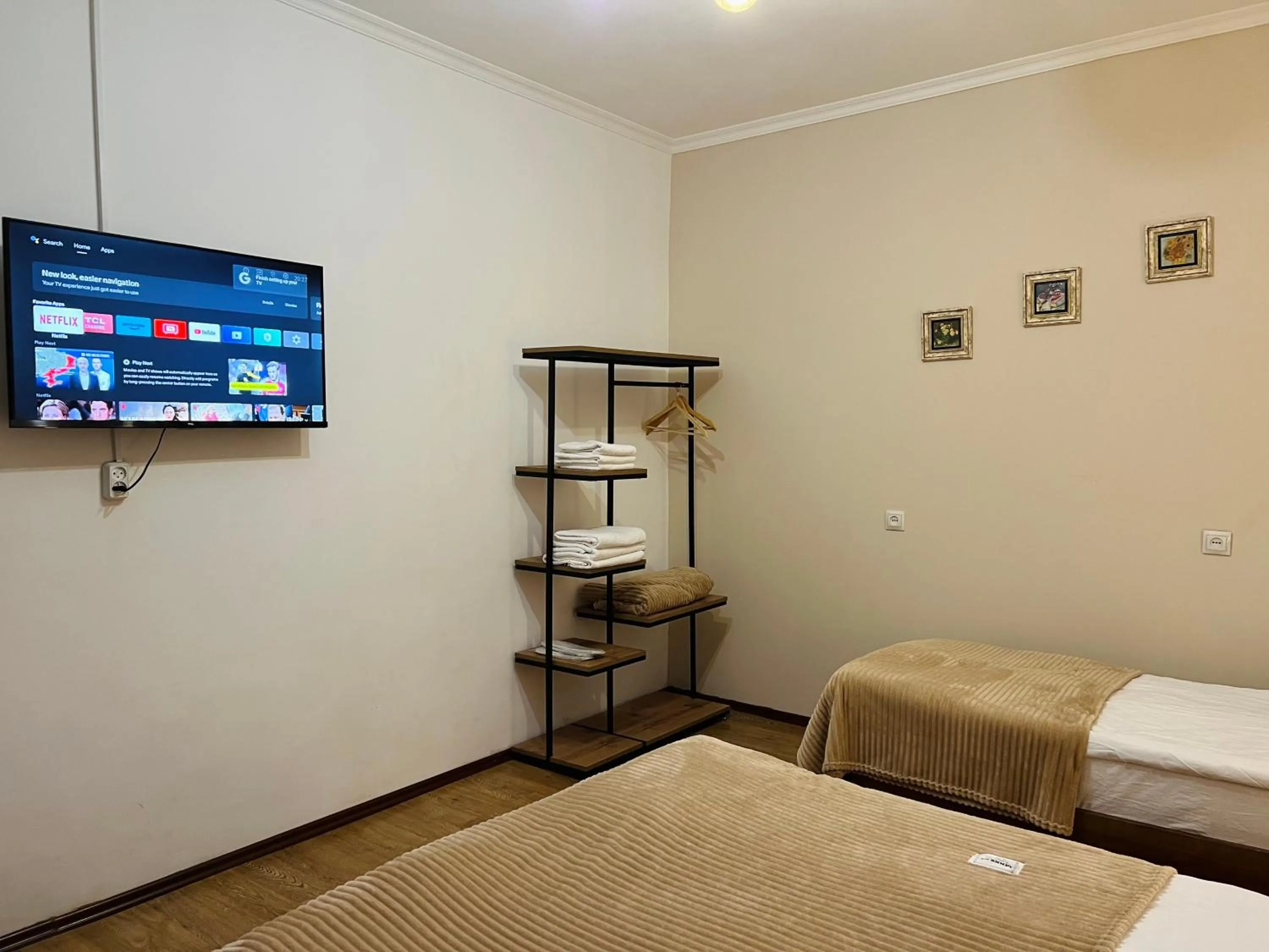 TV and multimedia, Bed in Meshia Apartment