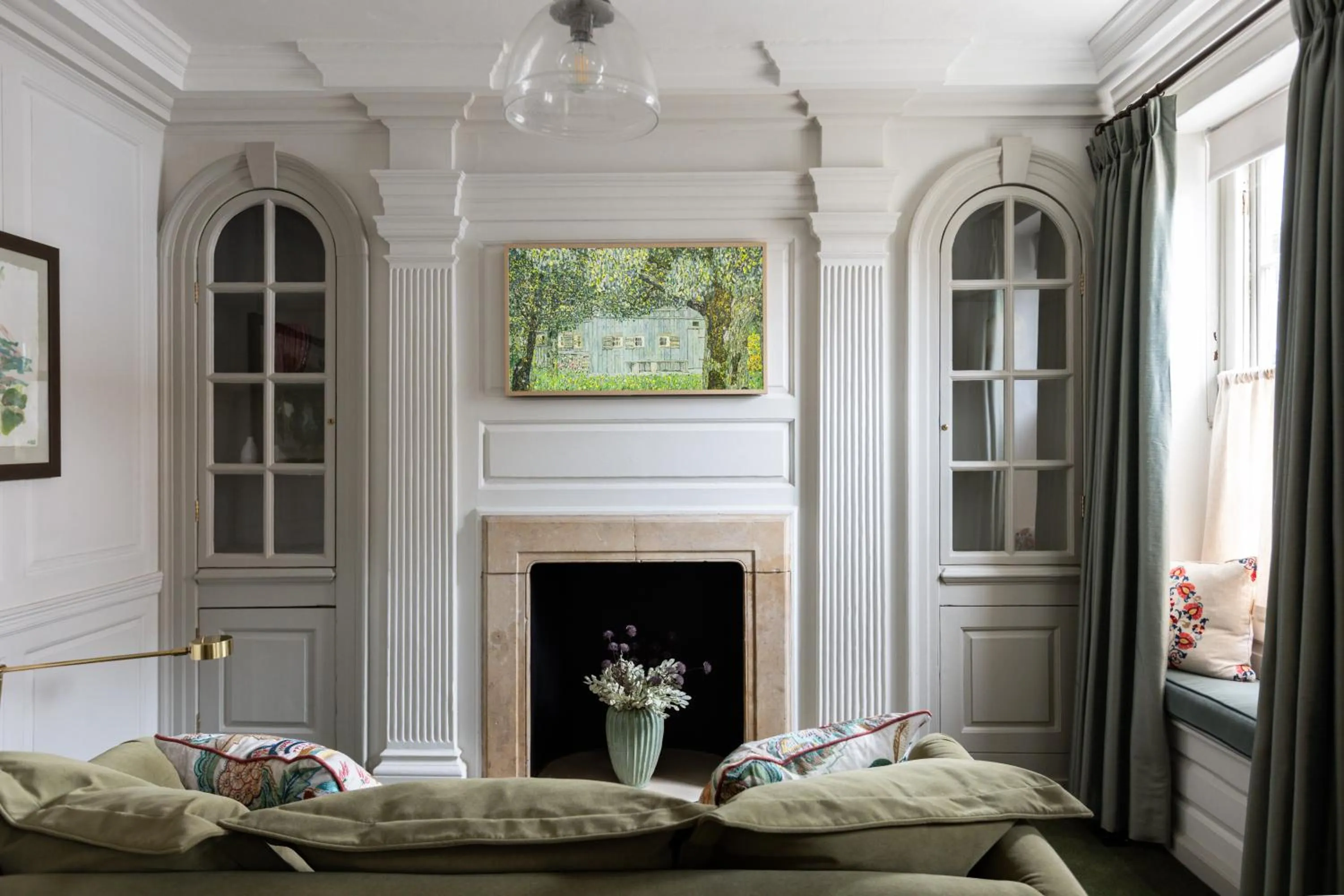 Living room in The White Hart Hotel Lincoln