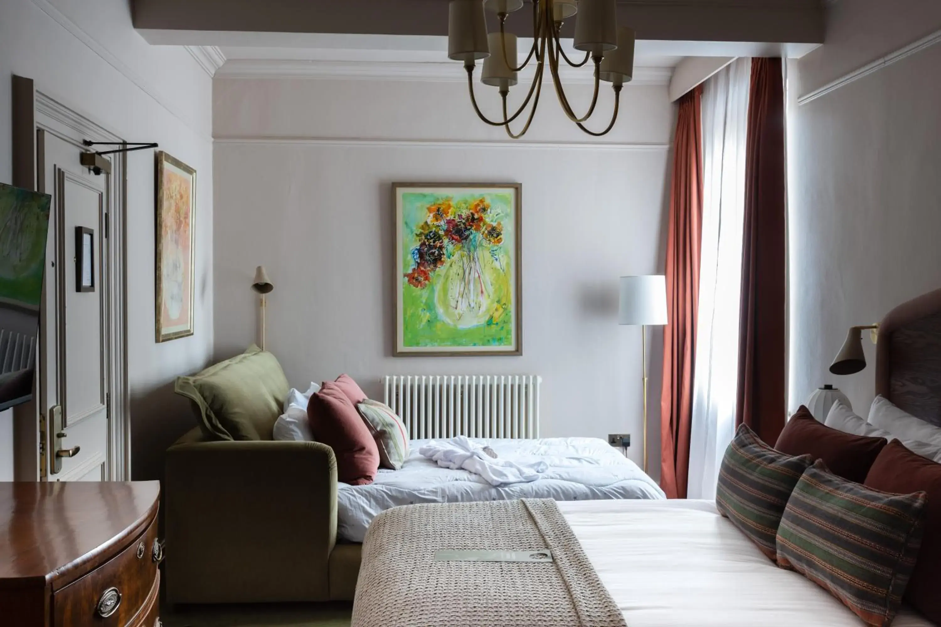 Classic Family Room - single occupancy in The White Hart Hotel Lincoln Classic Family Room - single occupancy in The White Hart Hotel Lincoln