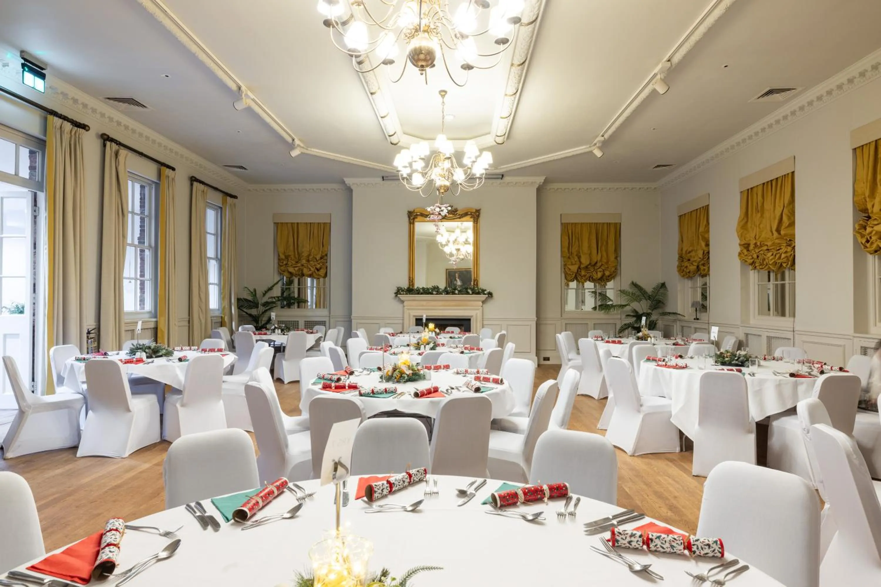 Dining area in The White Hart Hotel Lincoln