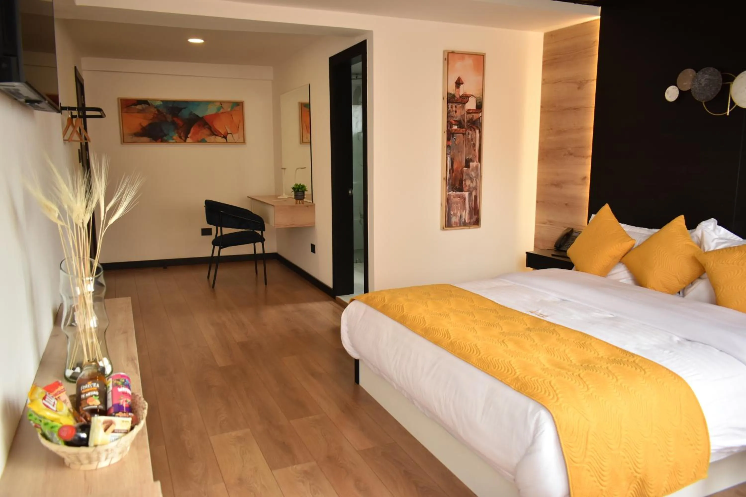 Photo of the whole room, Bed in Hotel Vaway