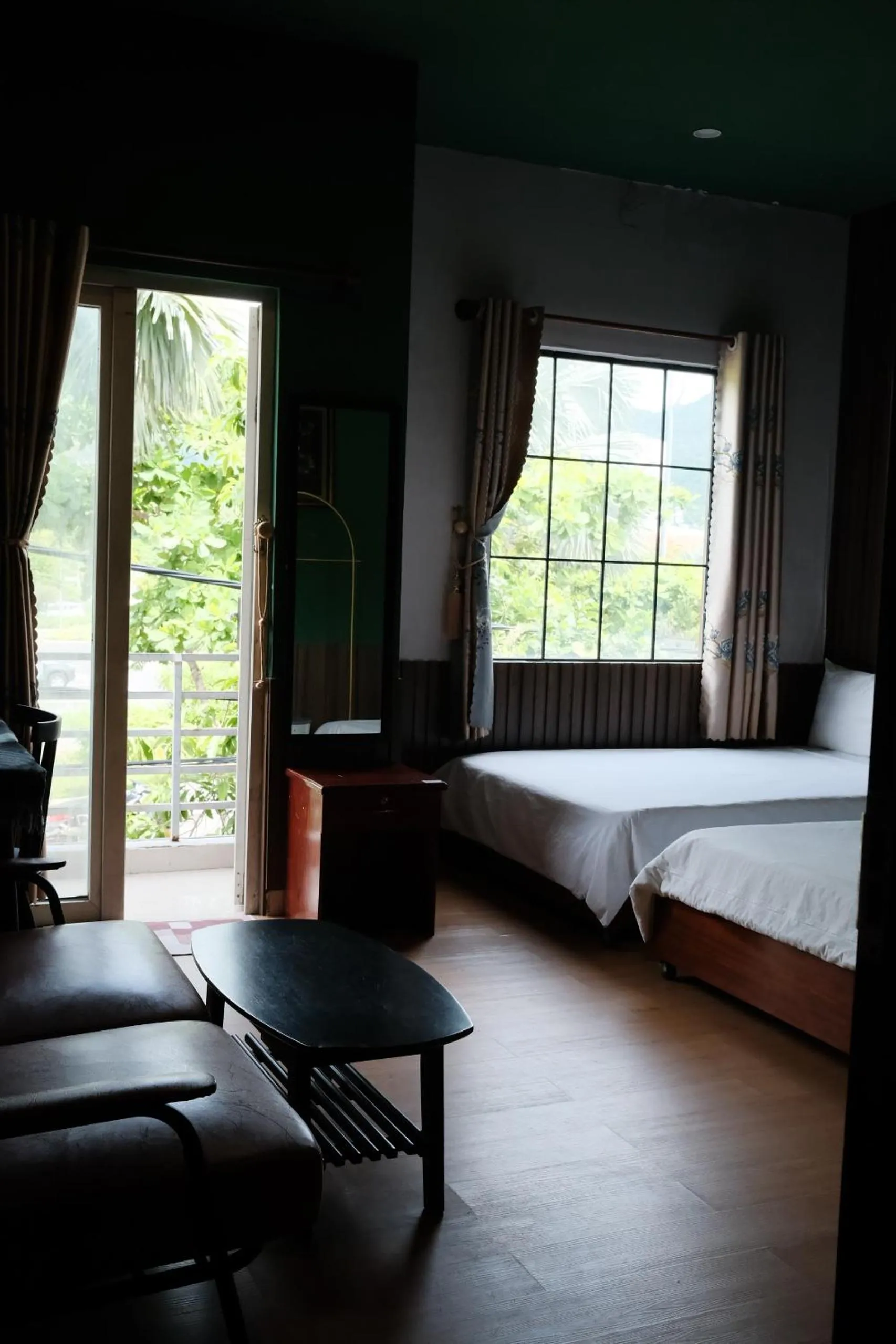 Con Son Island Hotel