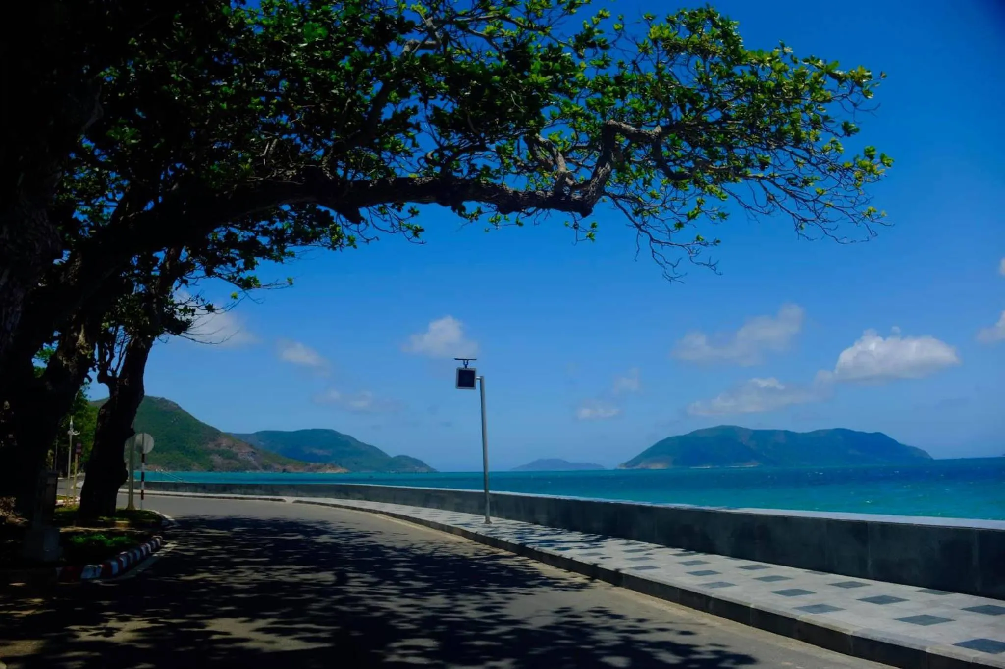 Con Son Island Hotel