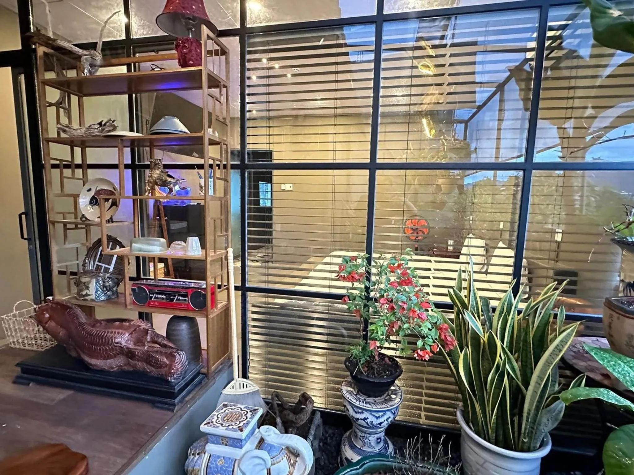 Con Son Island Hotel