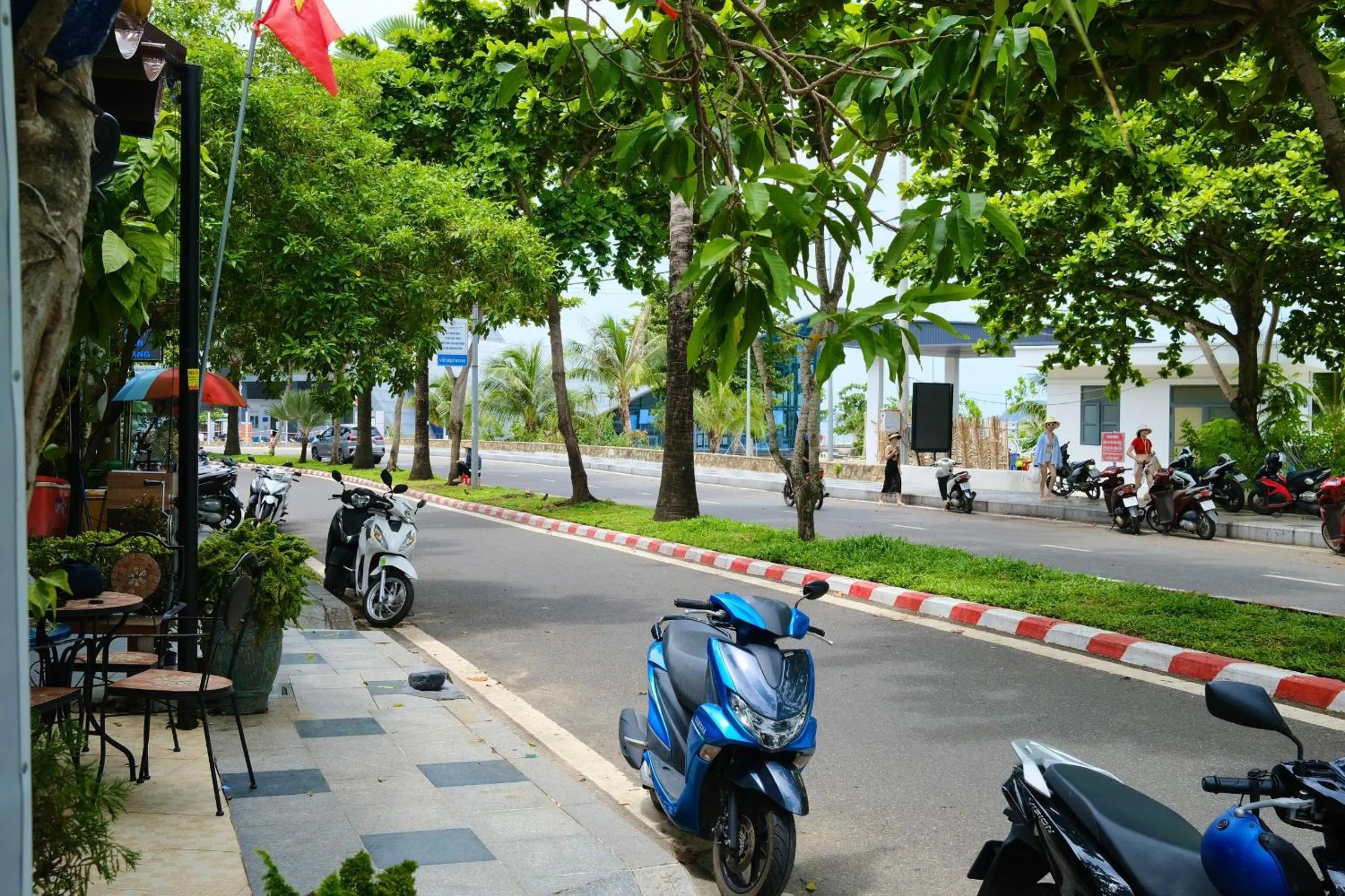 Con Son Island Hotel