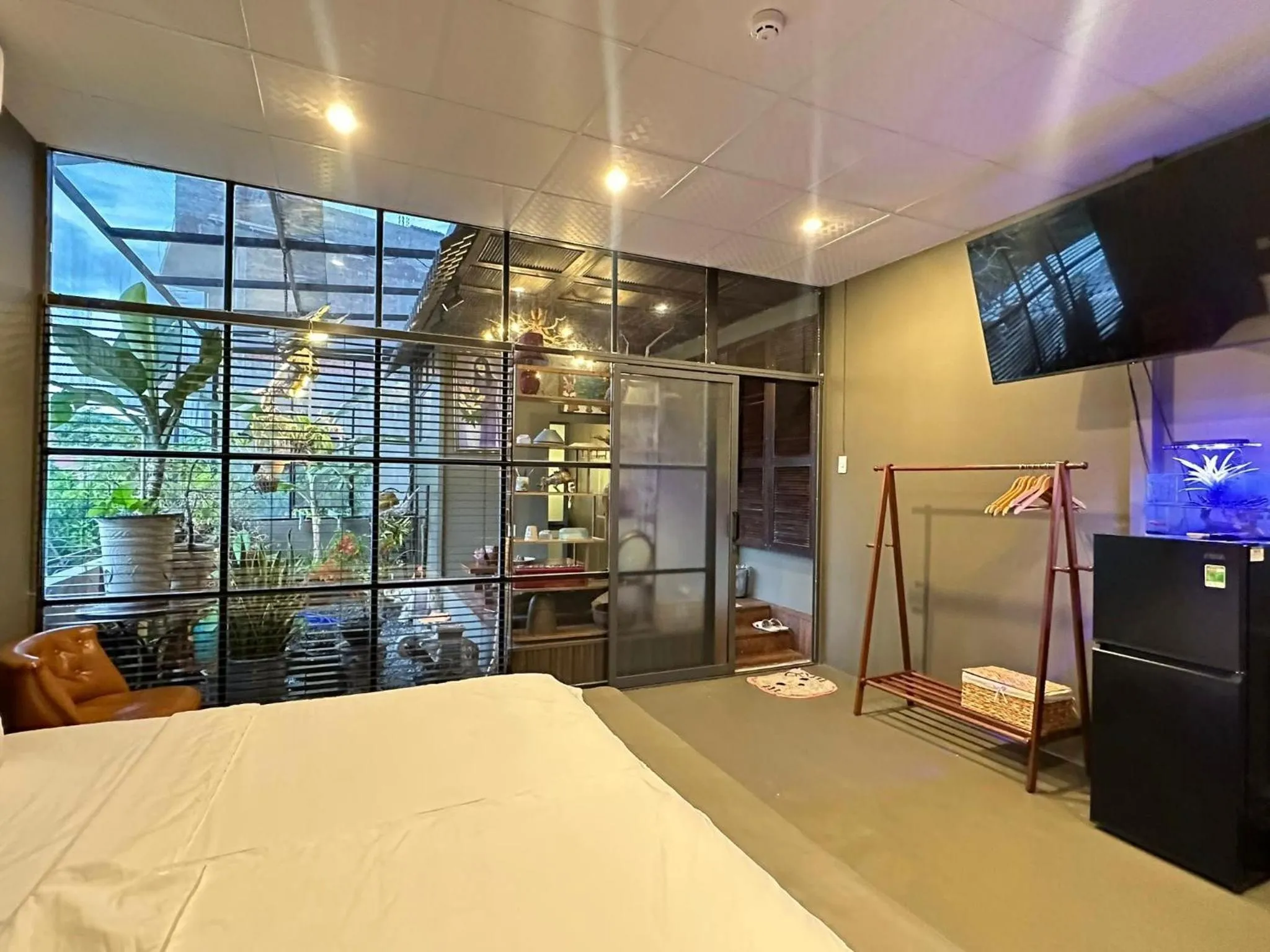 Con Son Island Hotel