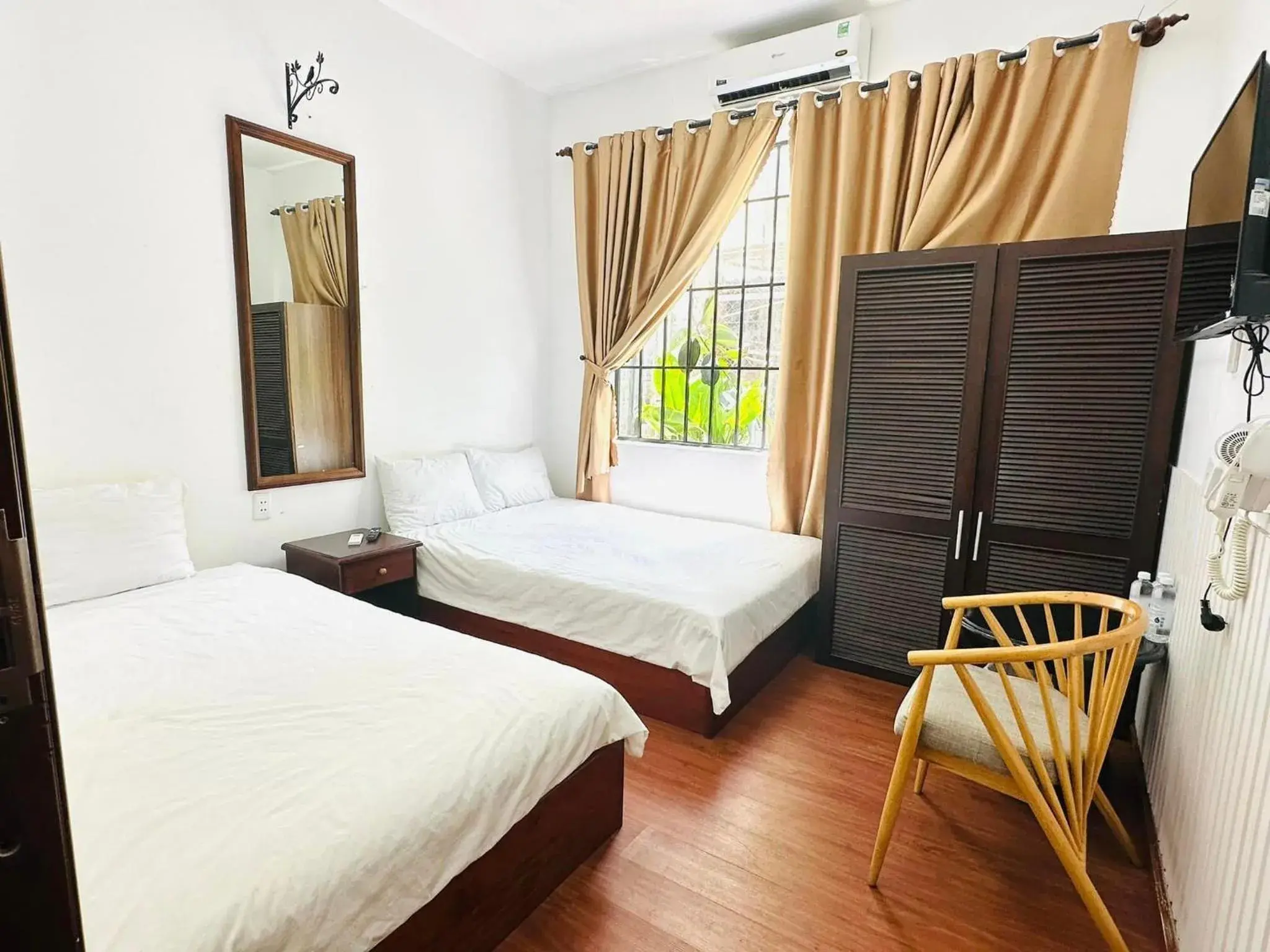 Standard Twin Room in Con Son Island Hotel Standard Twin Room in Con Son Island Hotel