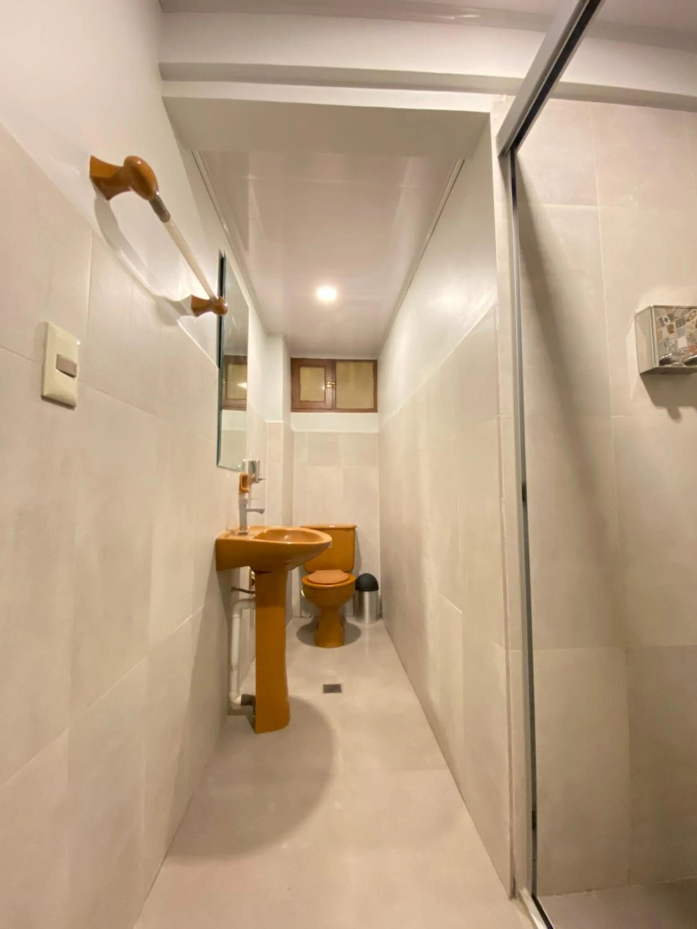 Shower in Izza Hotel