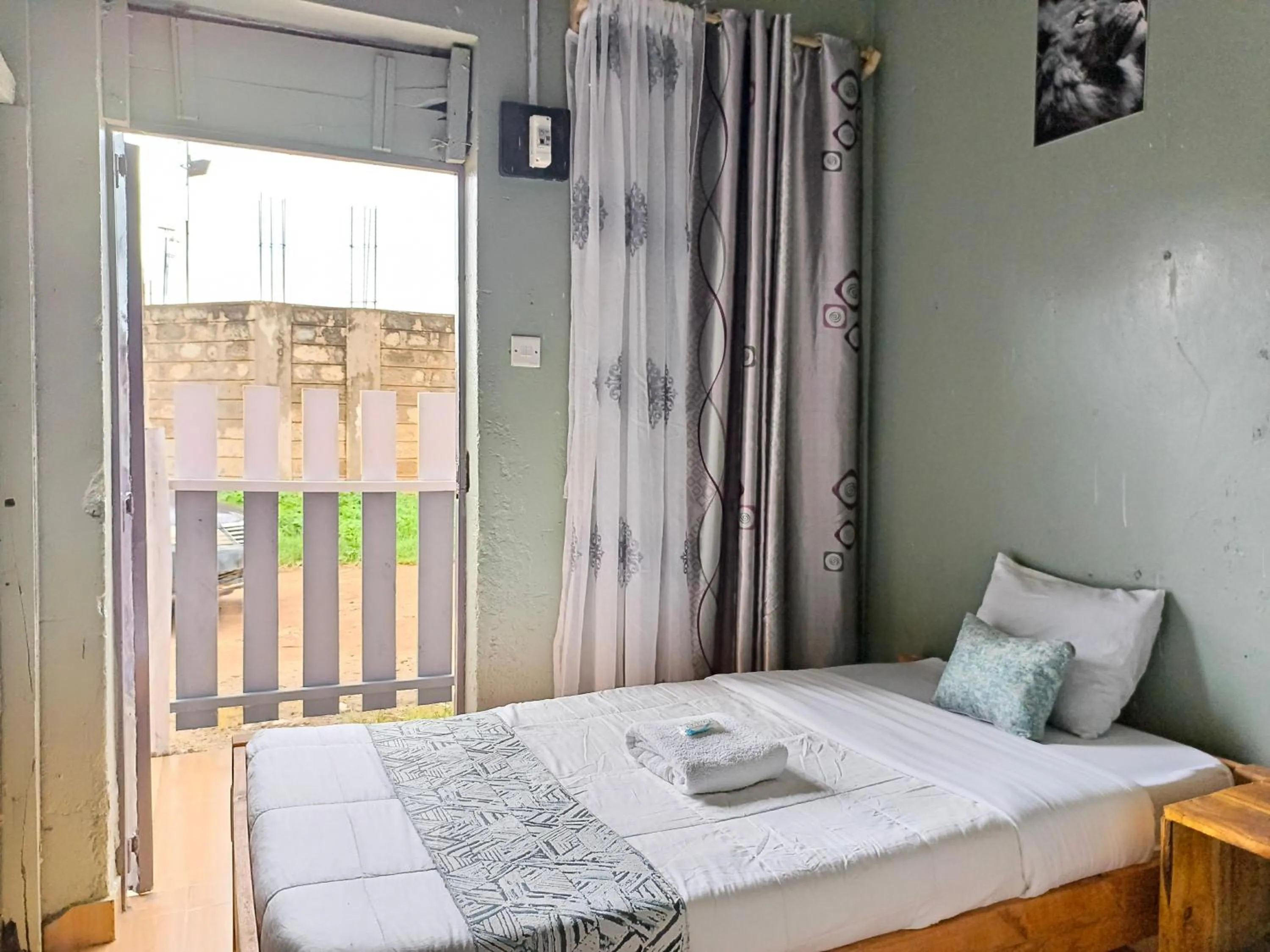 Bedroom, Bed in Wrech House Sagana -1989 PAY BEFORE ARRIVAL