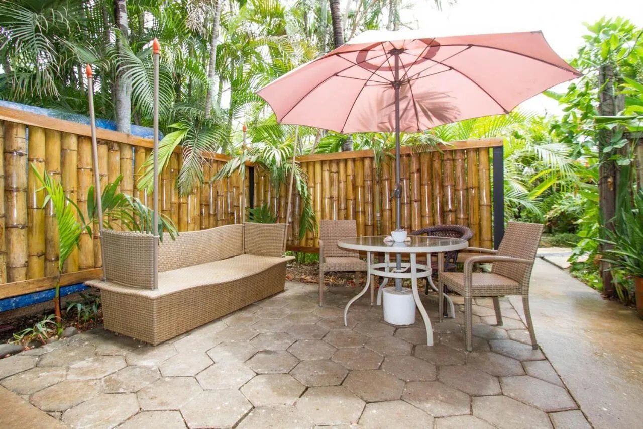 Tamarindo Village Hotel