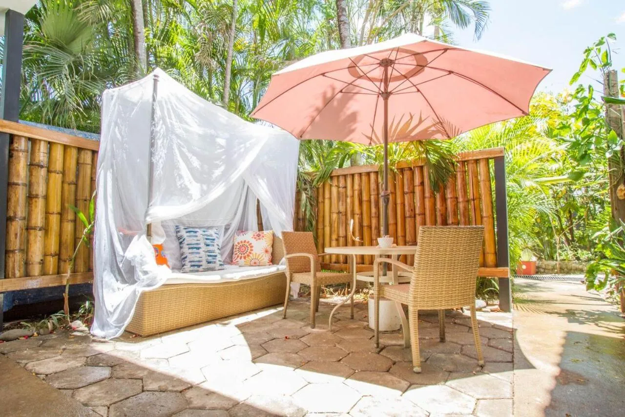 Tamarindo Village Hotel