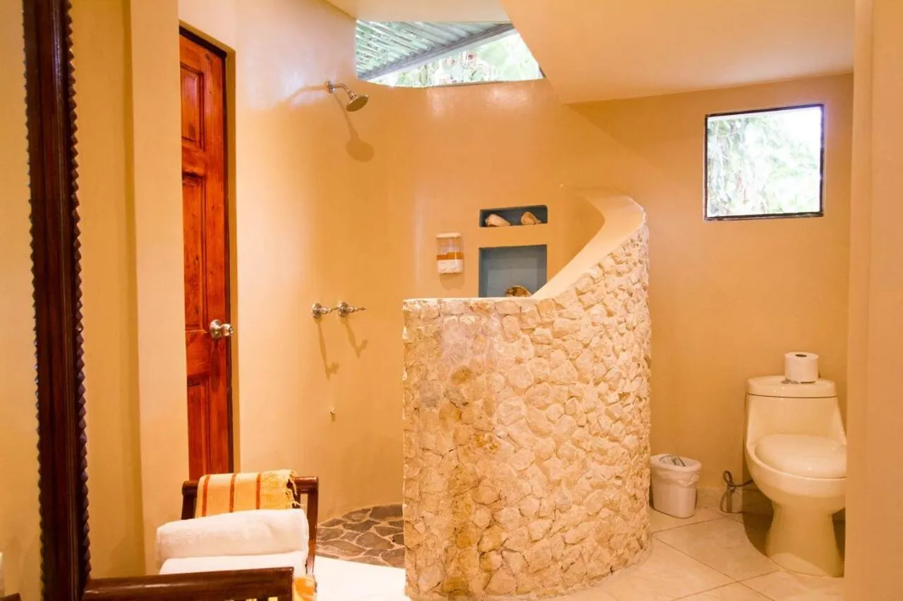 Tamarindo Village Hotel