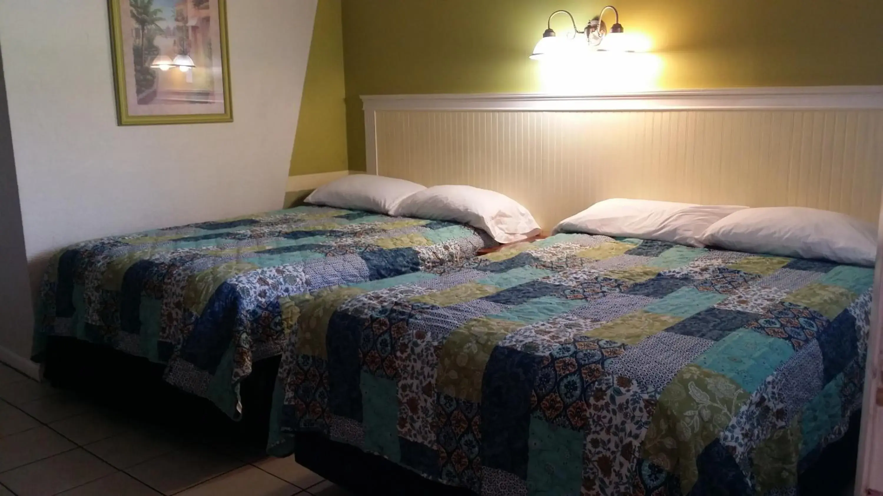 Standard Double Room in Lake Side Lodge Standard Double Room in Lake Side Lodge