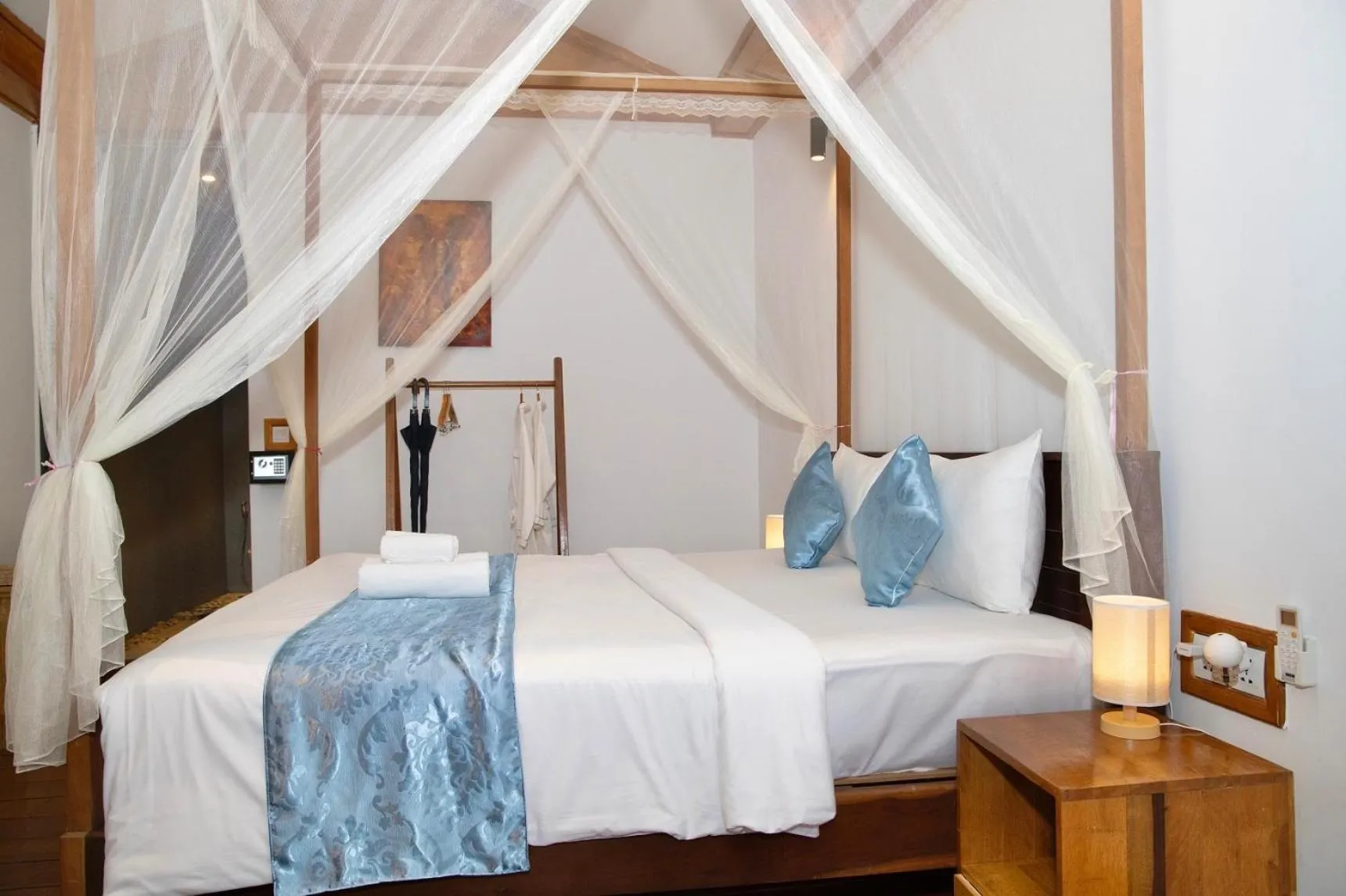 Bed in Habana Angkor Boutique Hotel