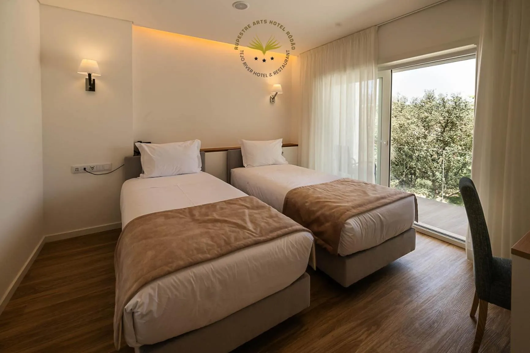 Bedroom, Bed in Rupestre Arts Hotel Ródão