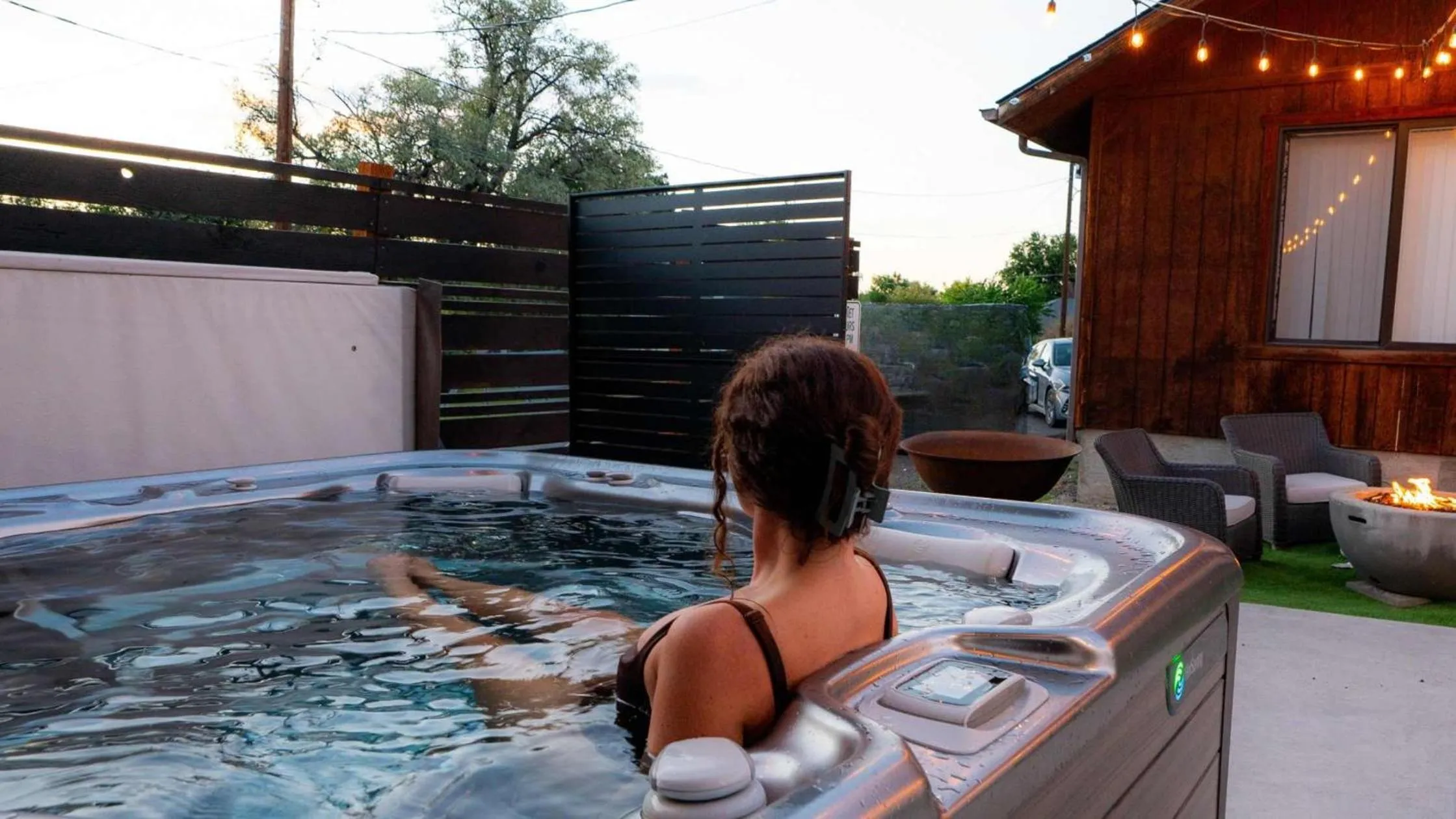Hot Tub in Hagerman Valley Inn