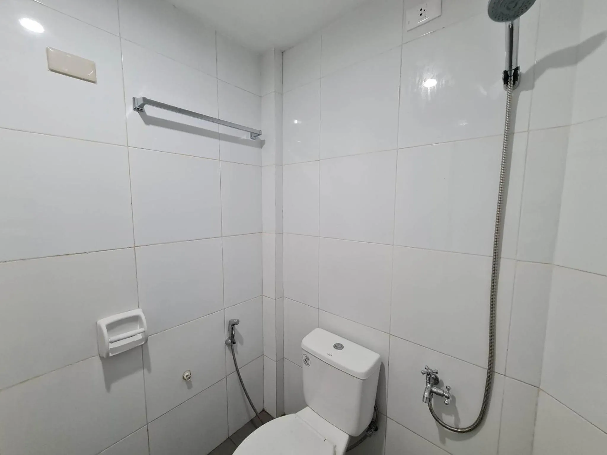 Coffee/tea facilities in Hideaways Restobar and Resort