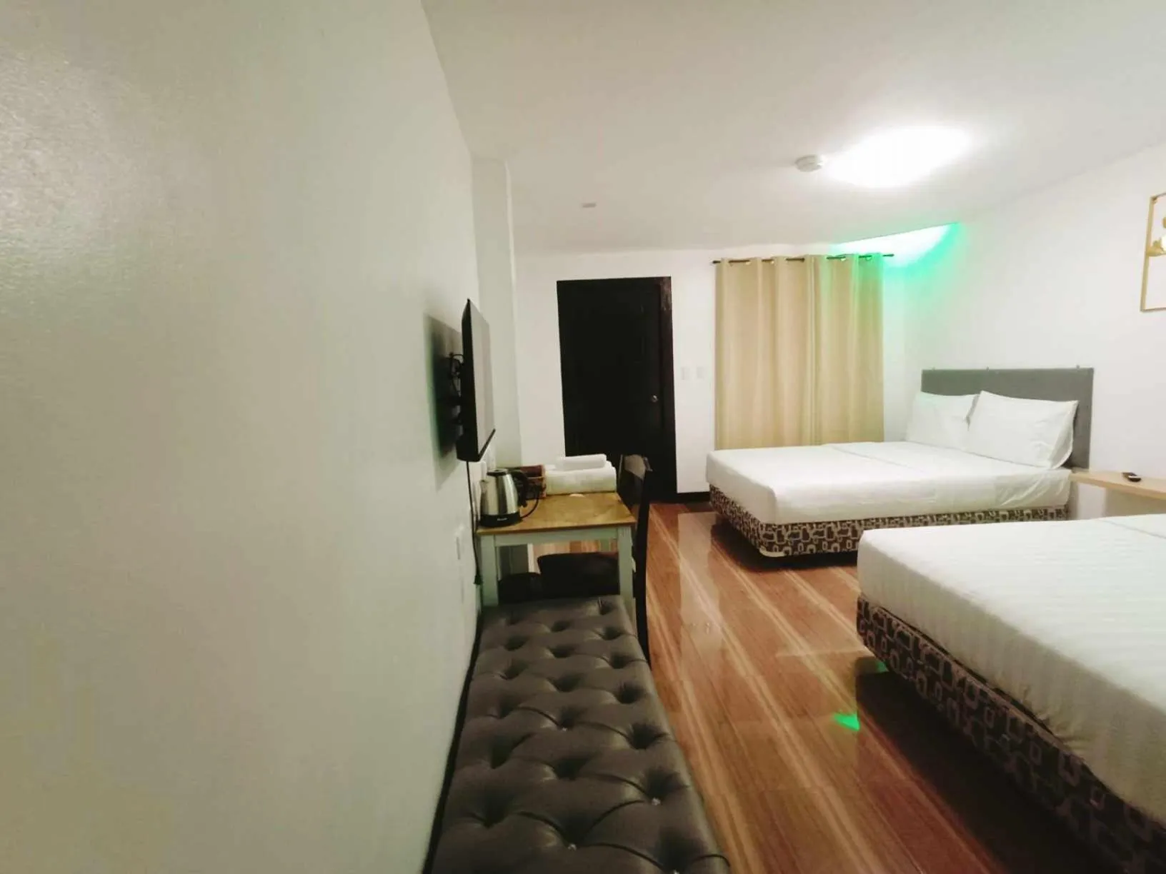 Bed in Hideaways Restobar and Resort