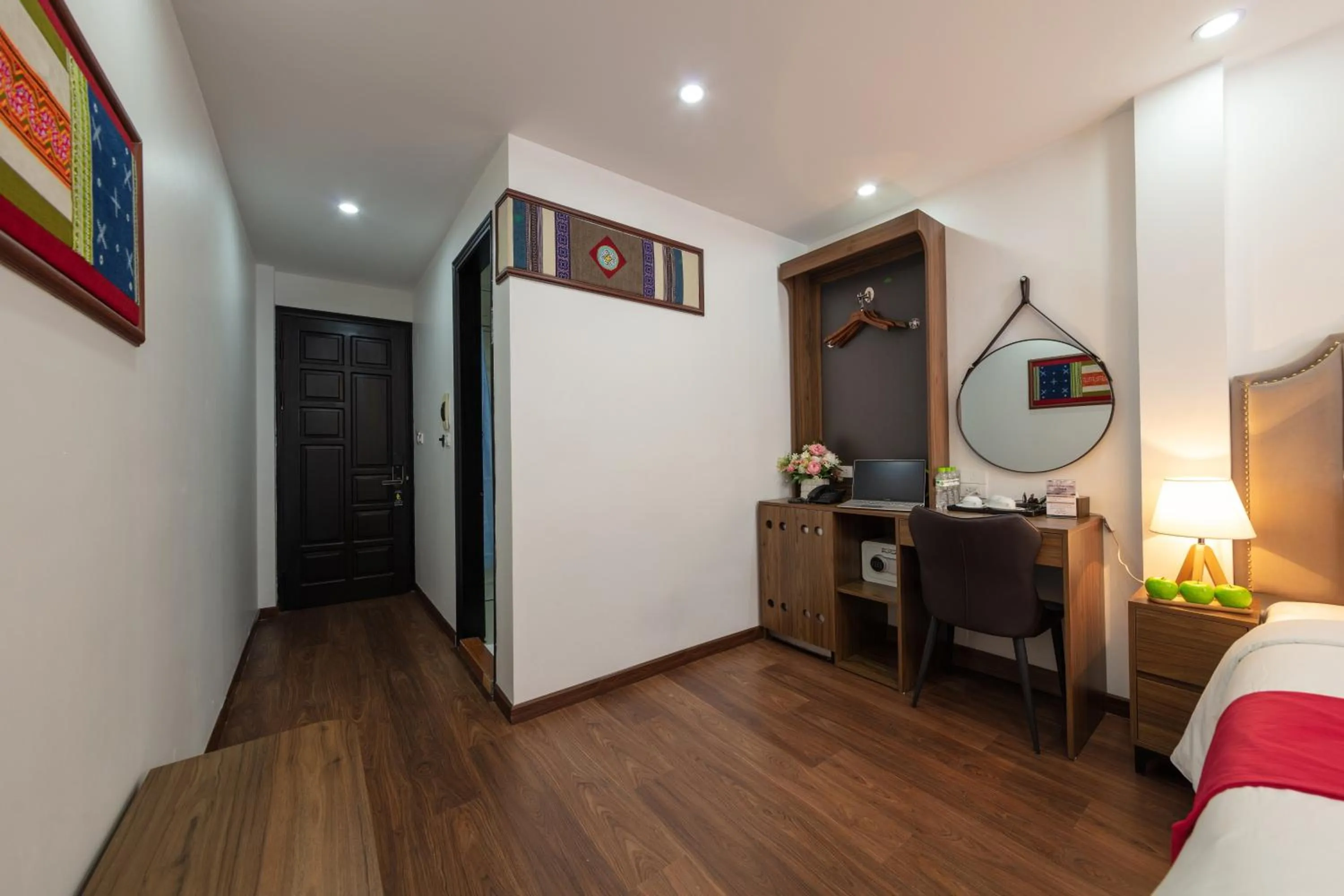 Bedroom, Bed in Hanoi Liliane Hotel and Travel