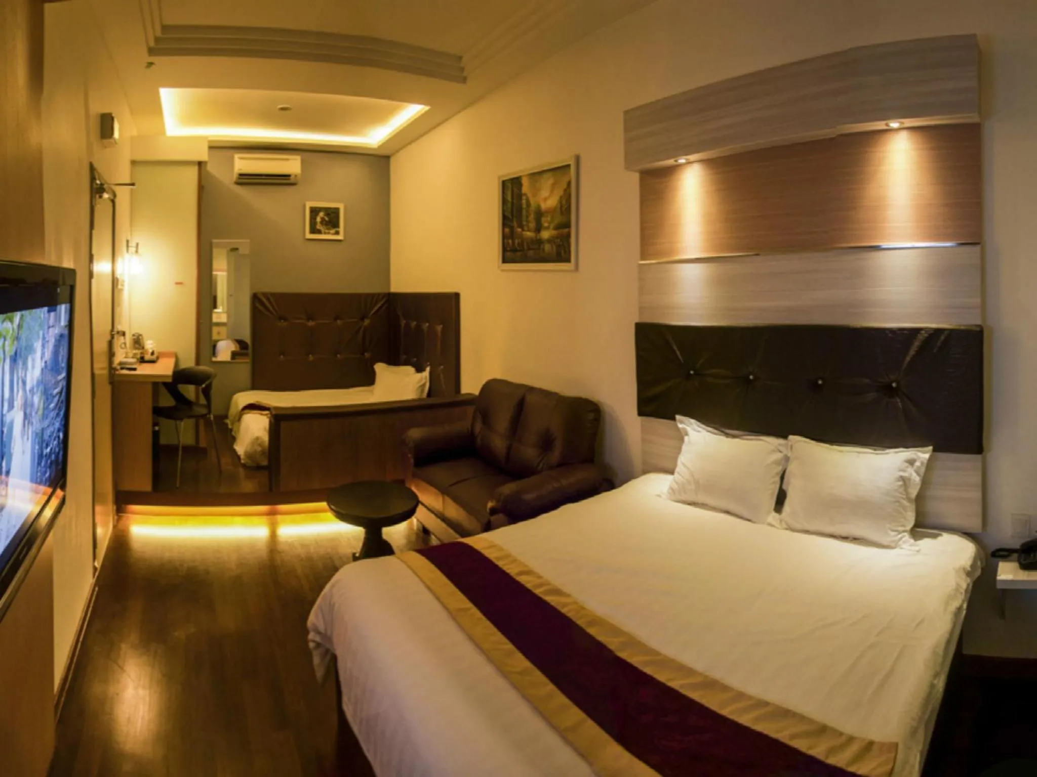 Bedroom, Bed in Avantgarde Hotel