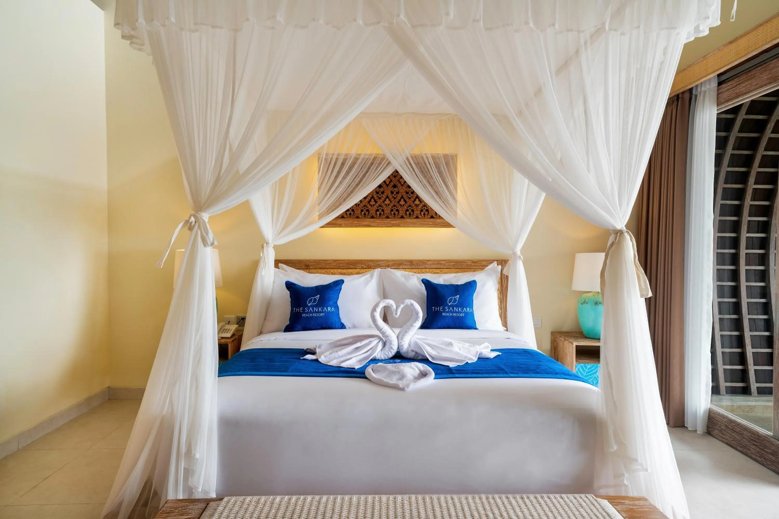 Bed in The Sankara Beach Resort - Nusa Penida