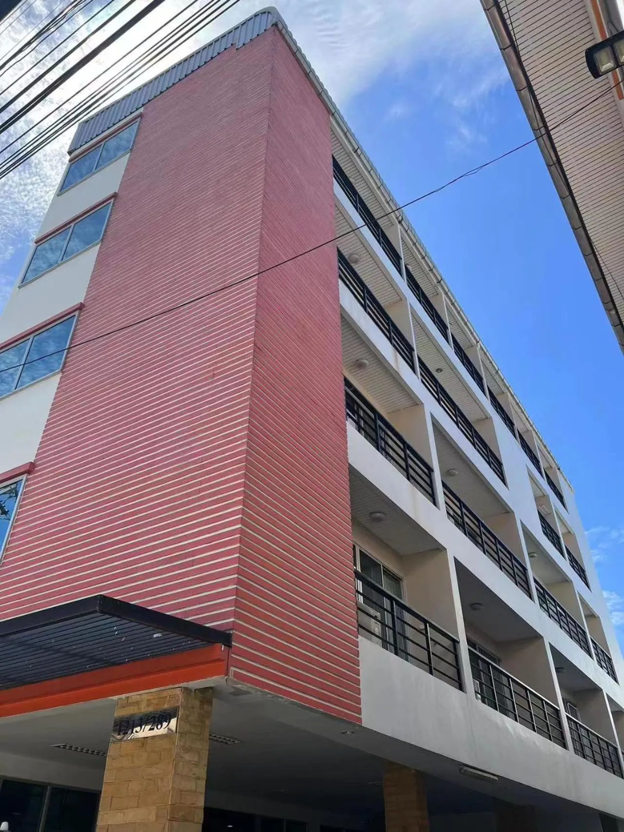 Property building in Tongyang House Serviced Apartment