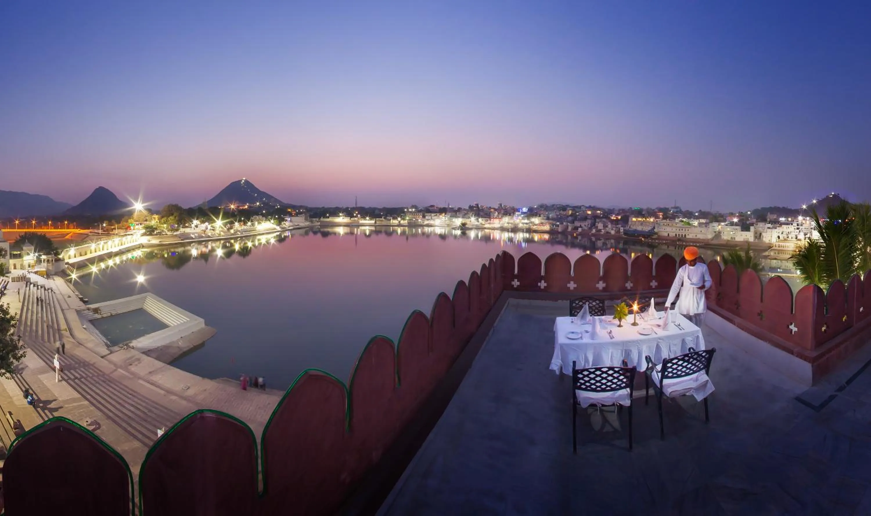 Lake view in Hotel Pushkar Palace