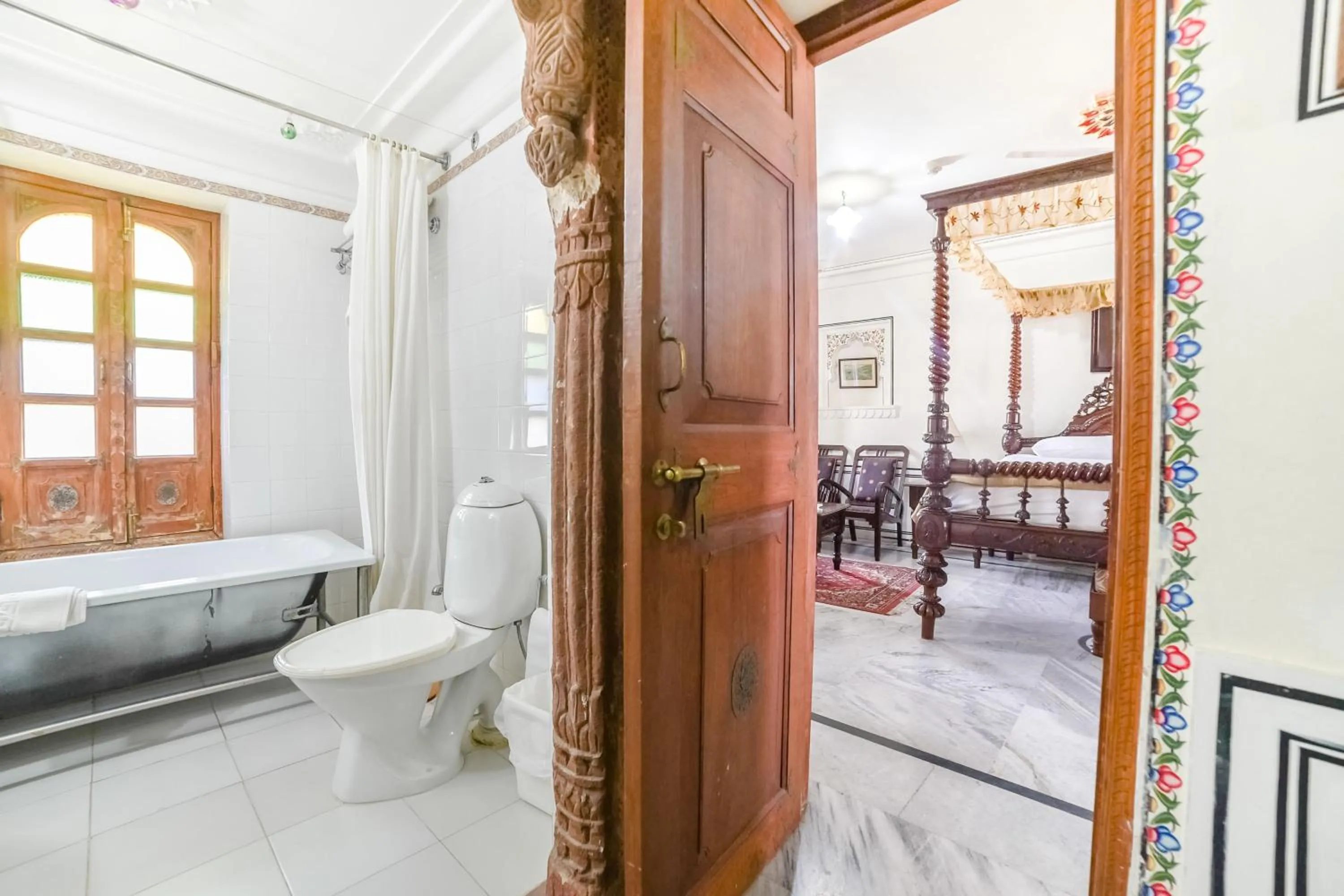 Bathroom in Hotel Pushkar Palace