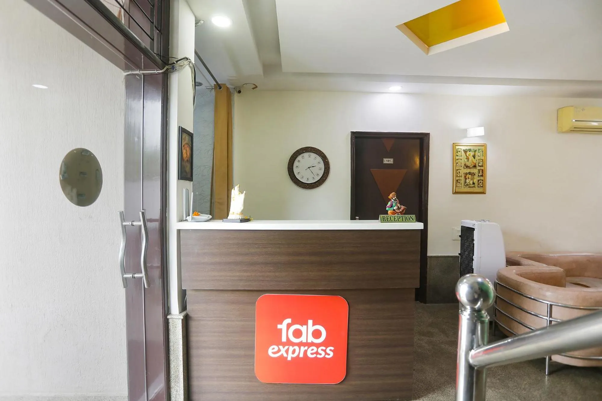 Lobby or reception in FabExpress Next Home - Nr IMT Chowk Manesar