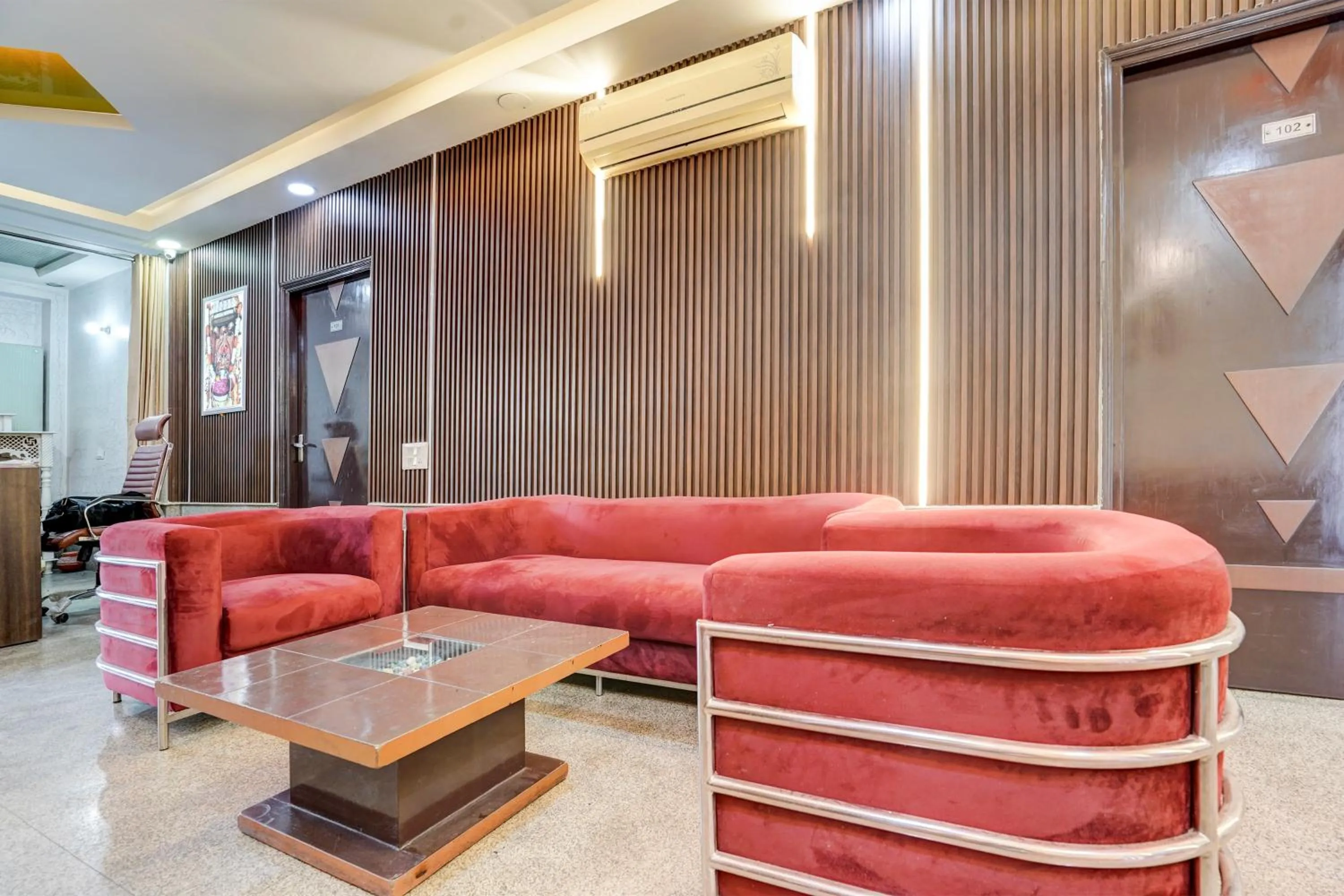 Lobby or reception in FabExpress Next Home - Nr IMT Chowk Manesar