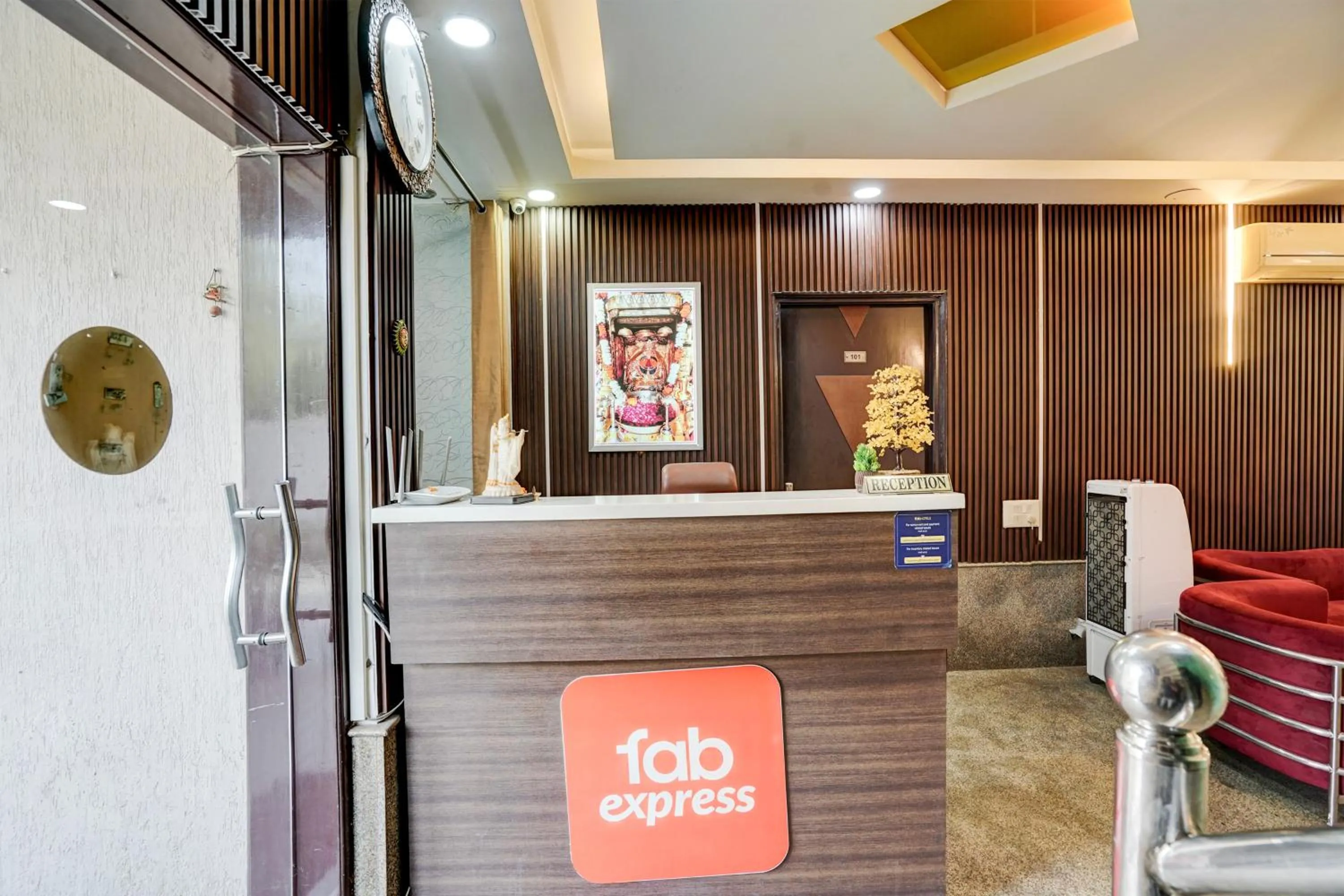 Lobby or reception in FabExpress Next Home - Nr IMT Chowk Manesar