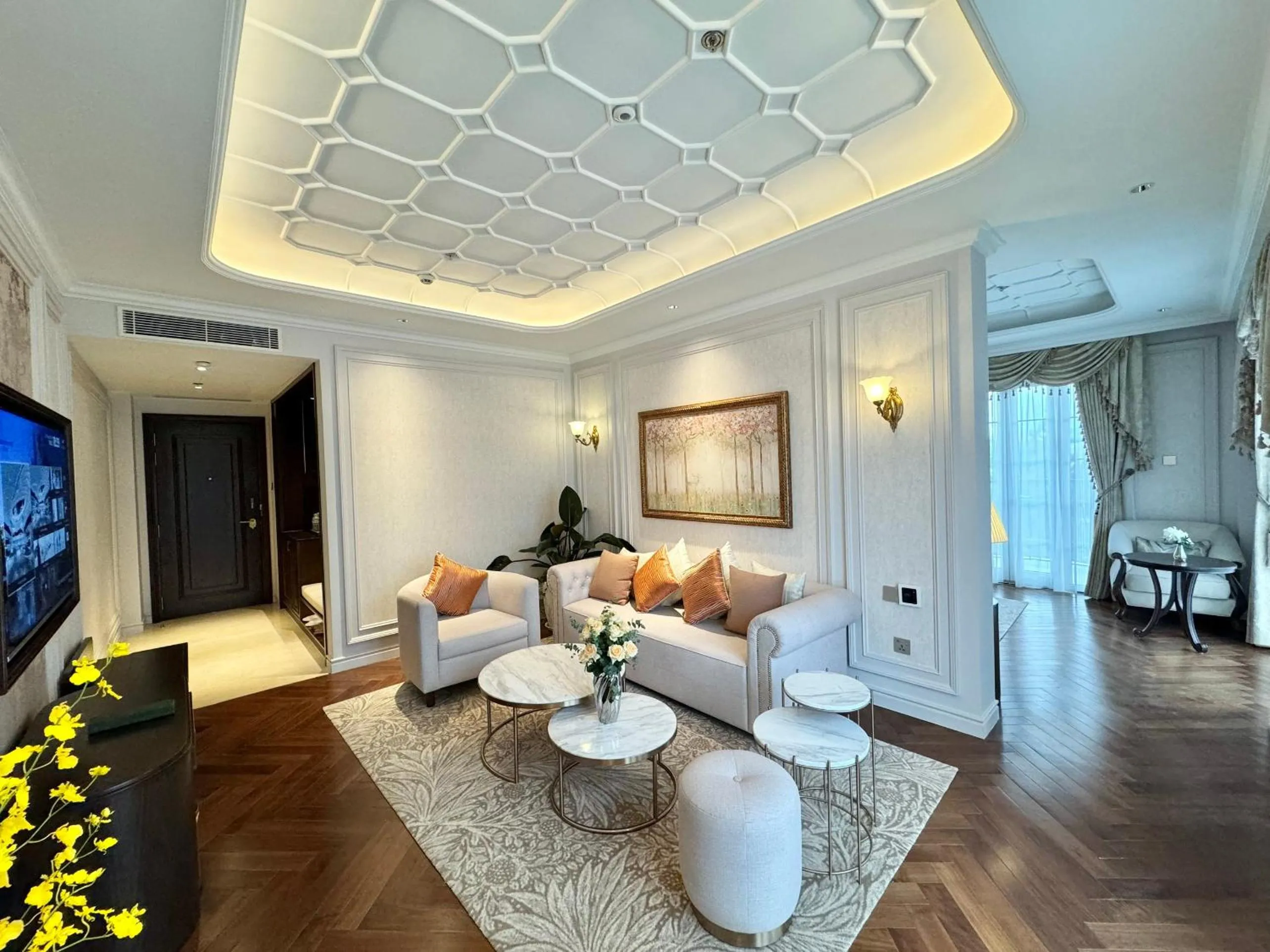 Golden Sun Hotel - Dalat