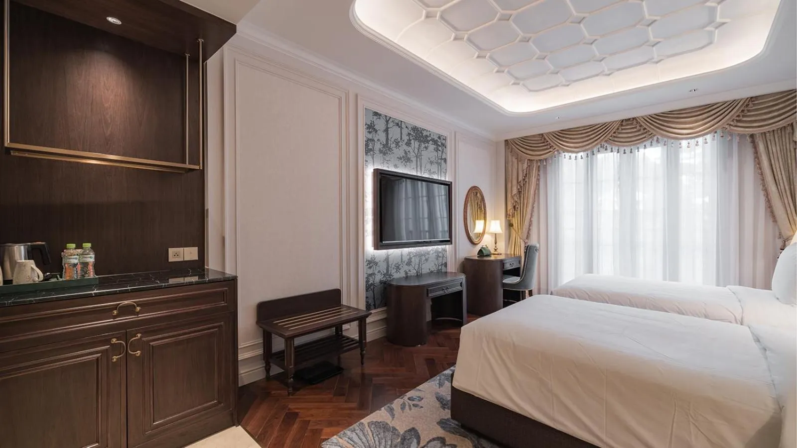 Bed in Golden Sun Hotel - Dalat