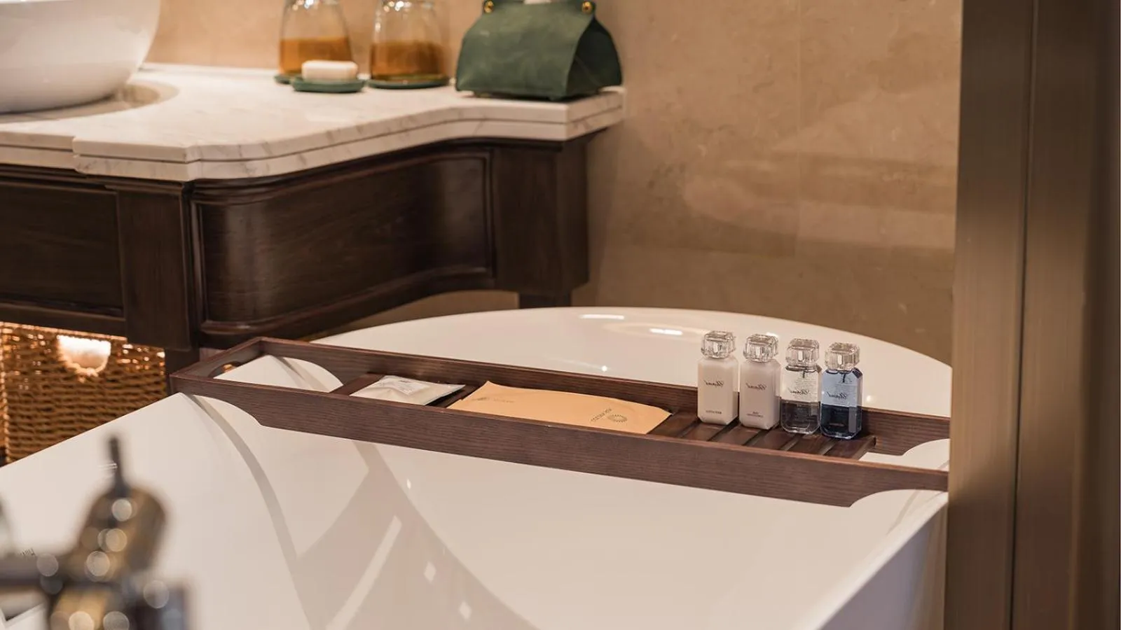 Golden Sun Hotel - Dalat