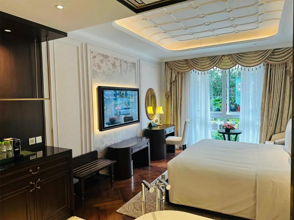 Bed in Golden Sun Hotel - Dalat