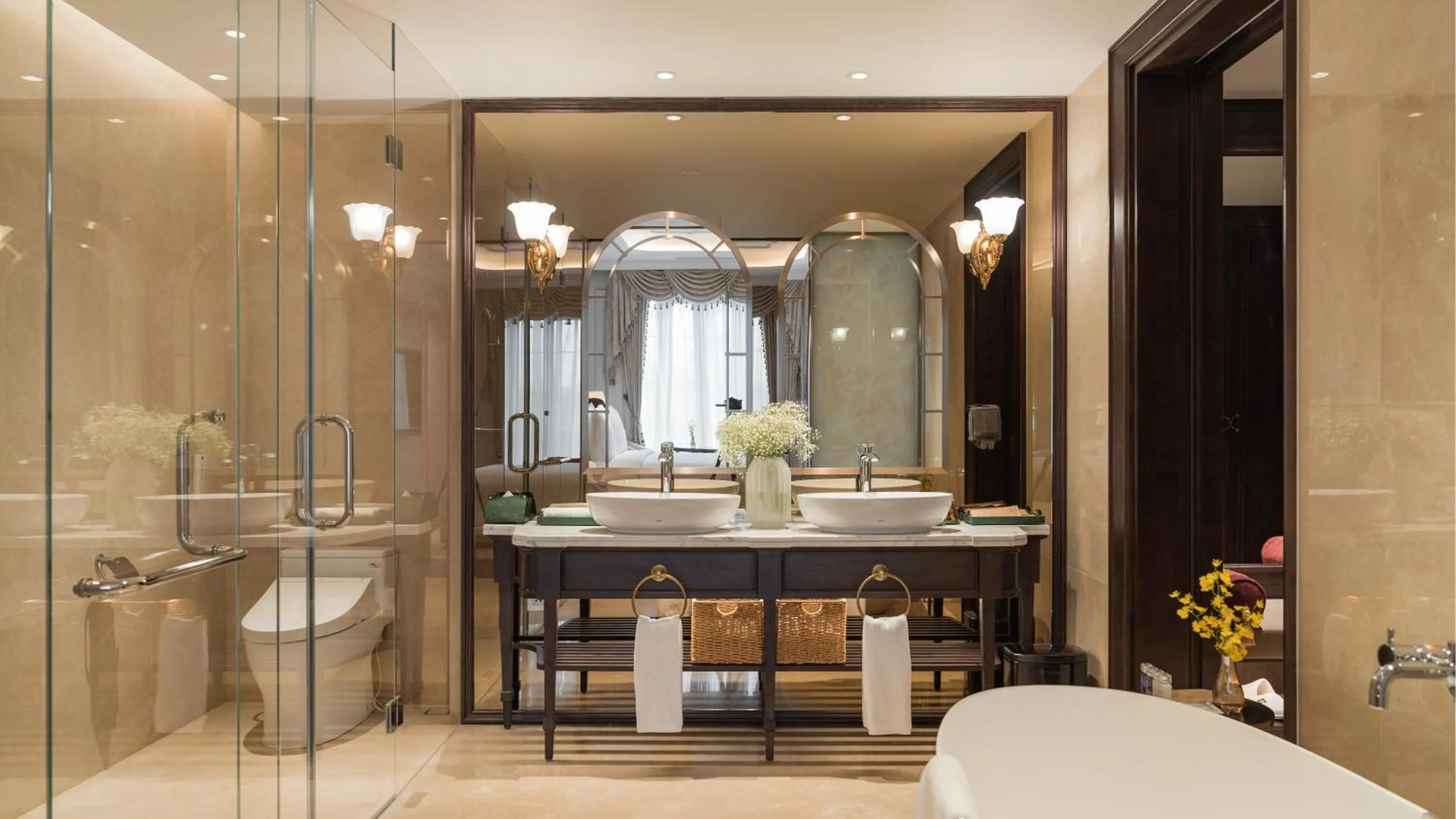 Golden Sun Hotel - Dalat