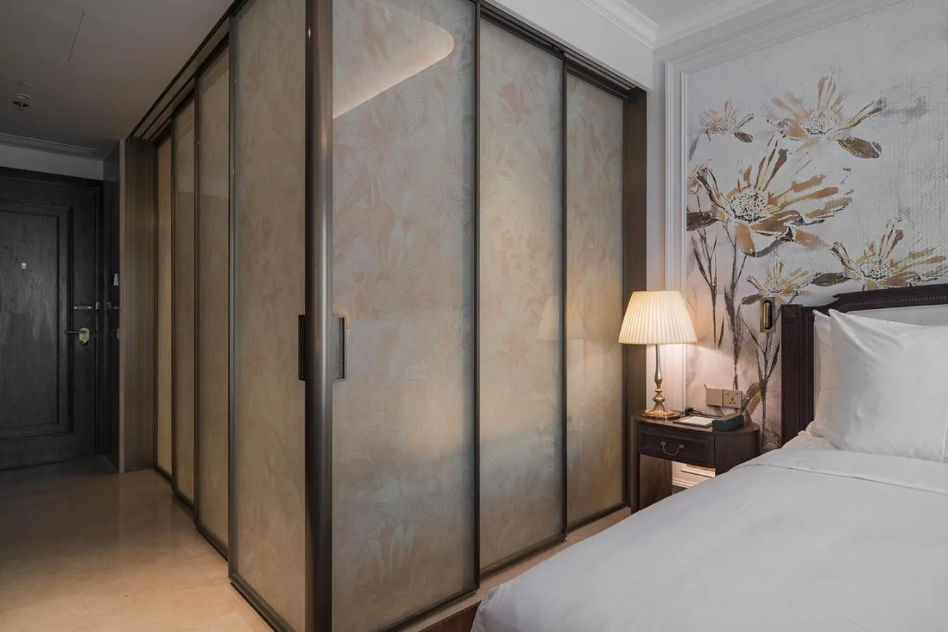 Bed in Golden Sun Hotel - Dalat